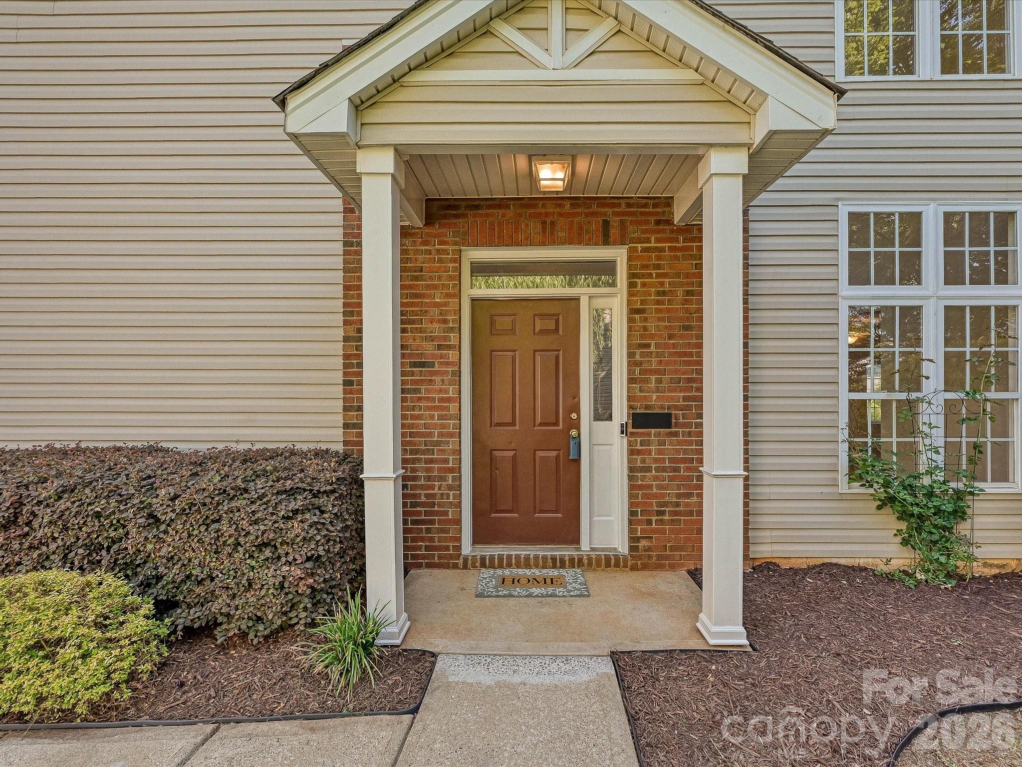 9132 Royal Highlands Court — Charlotte