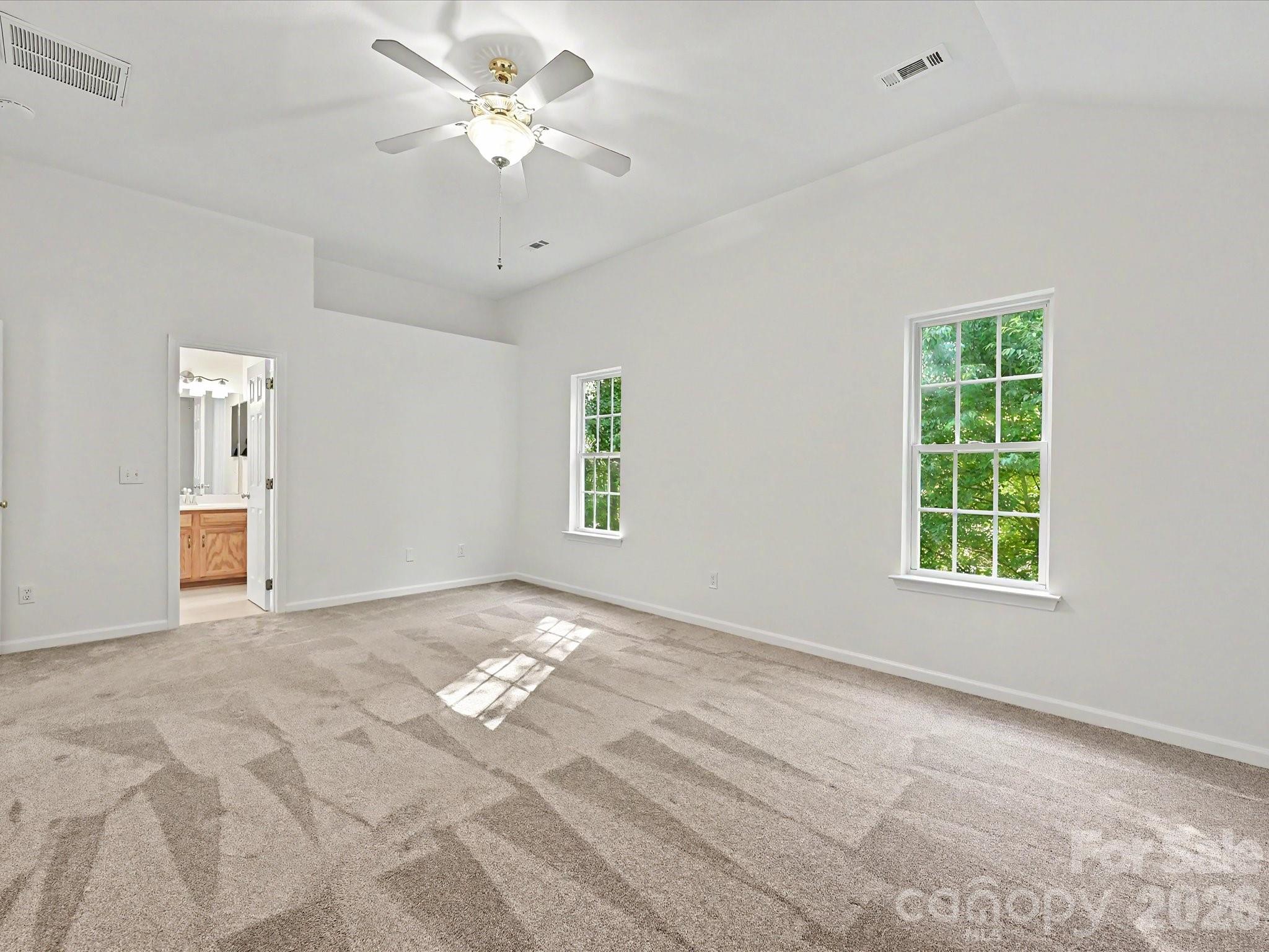 9132 Royal Highlands Court — Charlotte