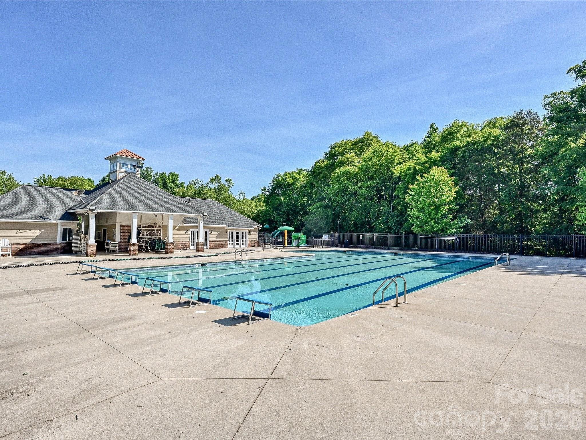 9132 Royal Highlands Court — Charlotte