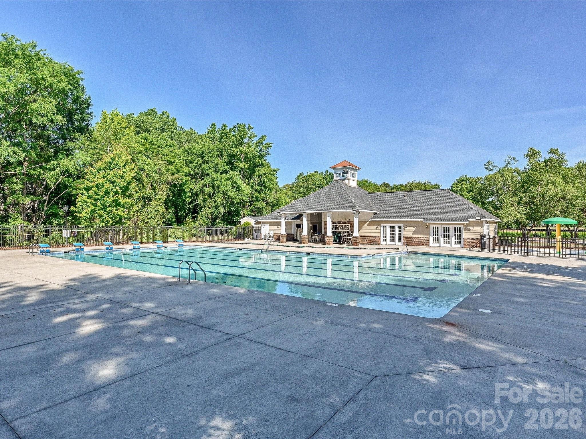9132 Royal Highlands Court — Charlotte