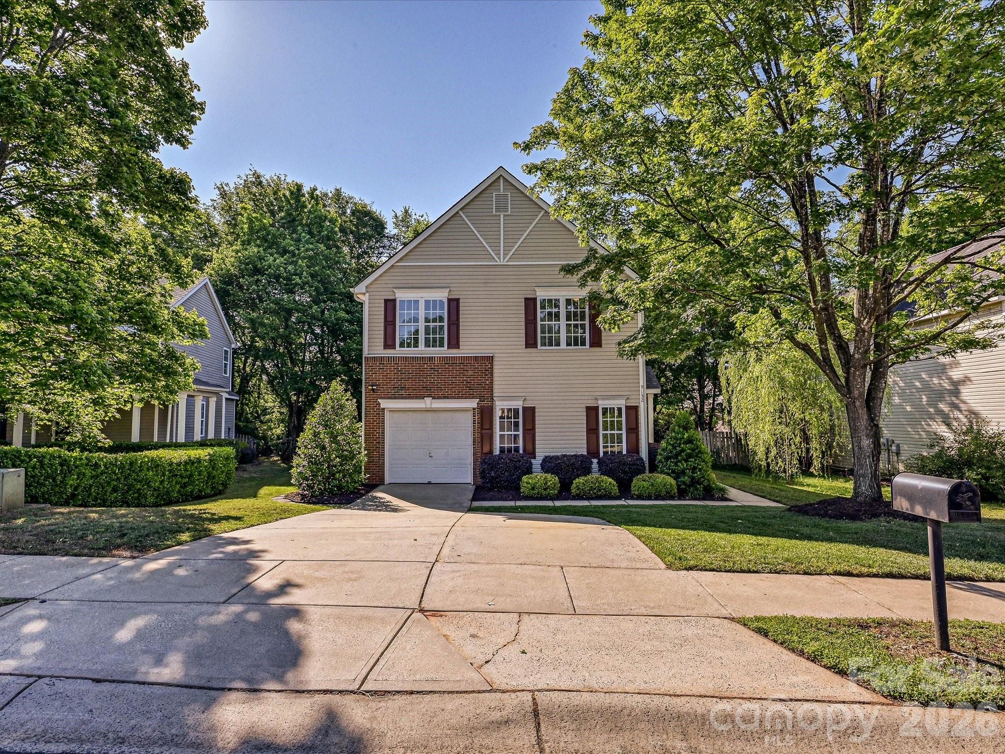 9132 Royal Highlands Court — Charlotte