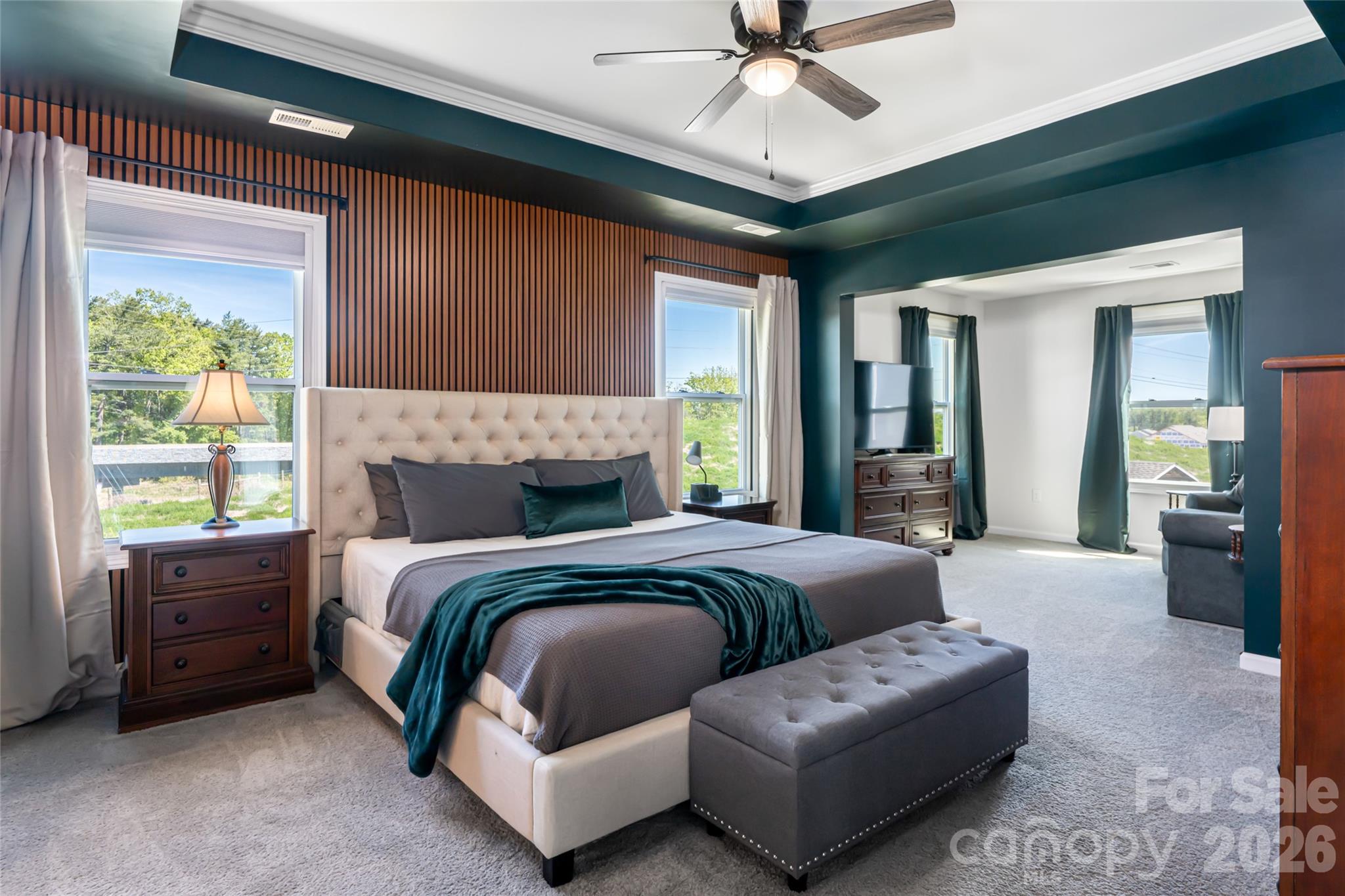 615 Fox Cove Road — Hendersonville