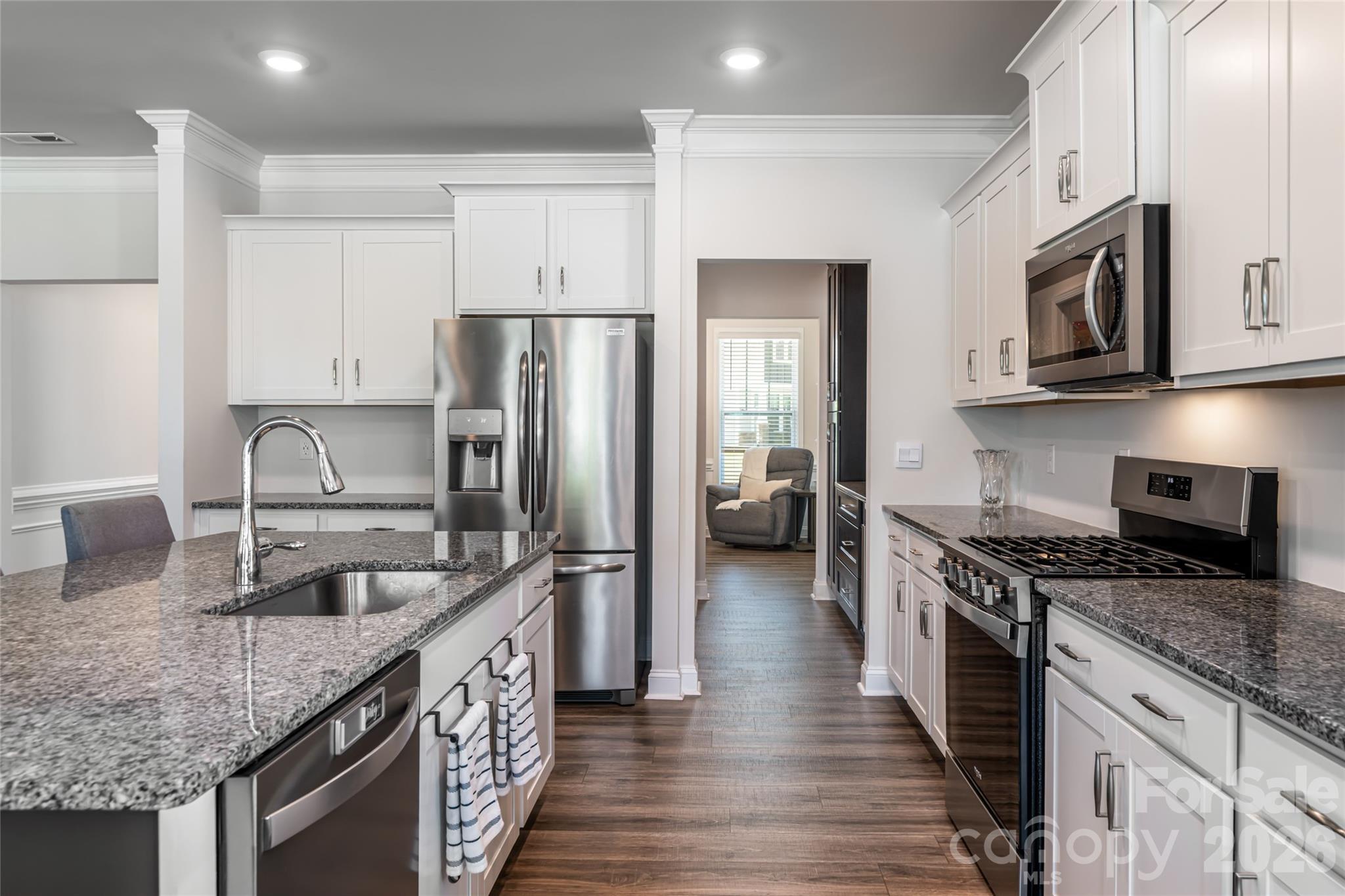 615 Fox Cove Road — Hendersonville