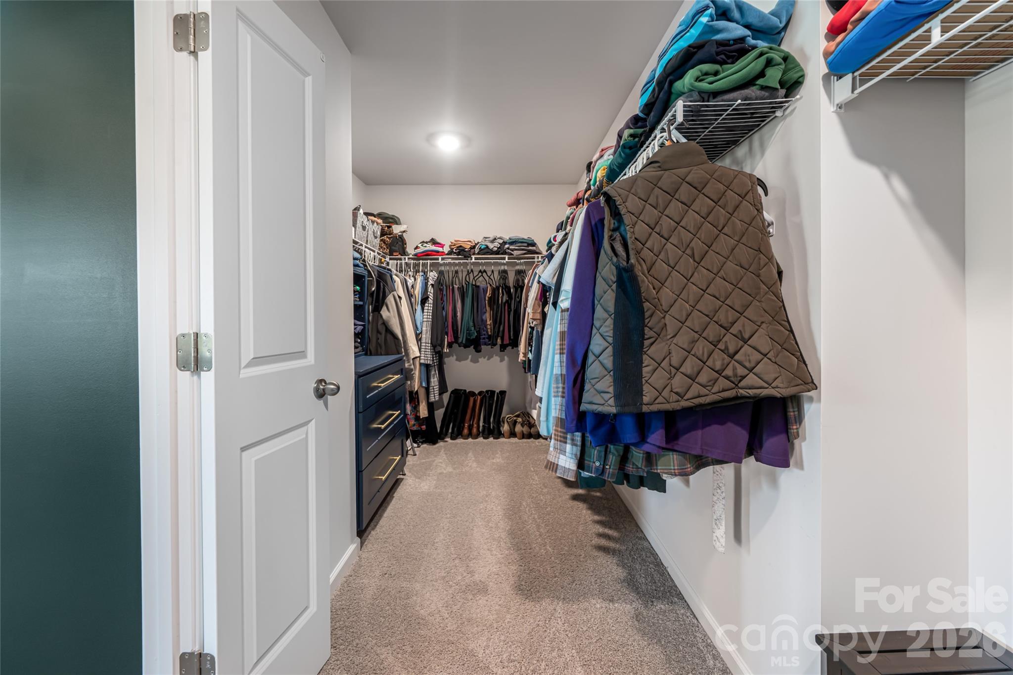 615 Fox Cove Road — Hendersonville