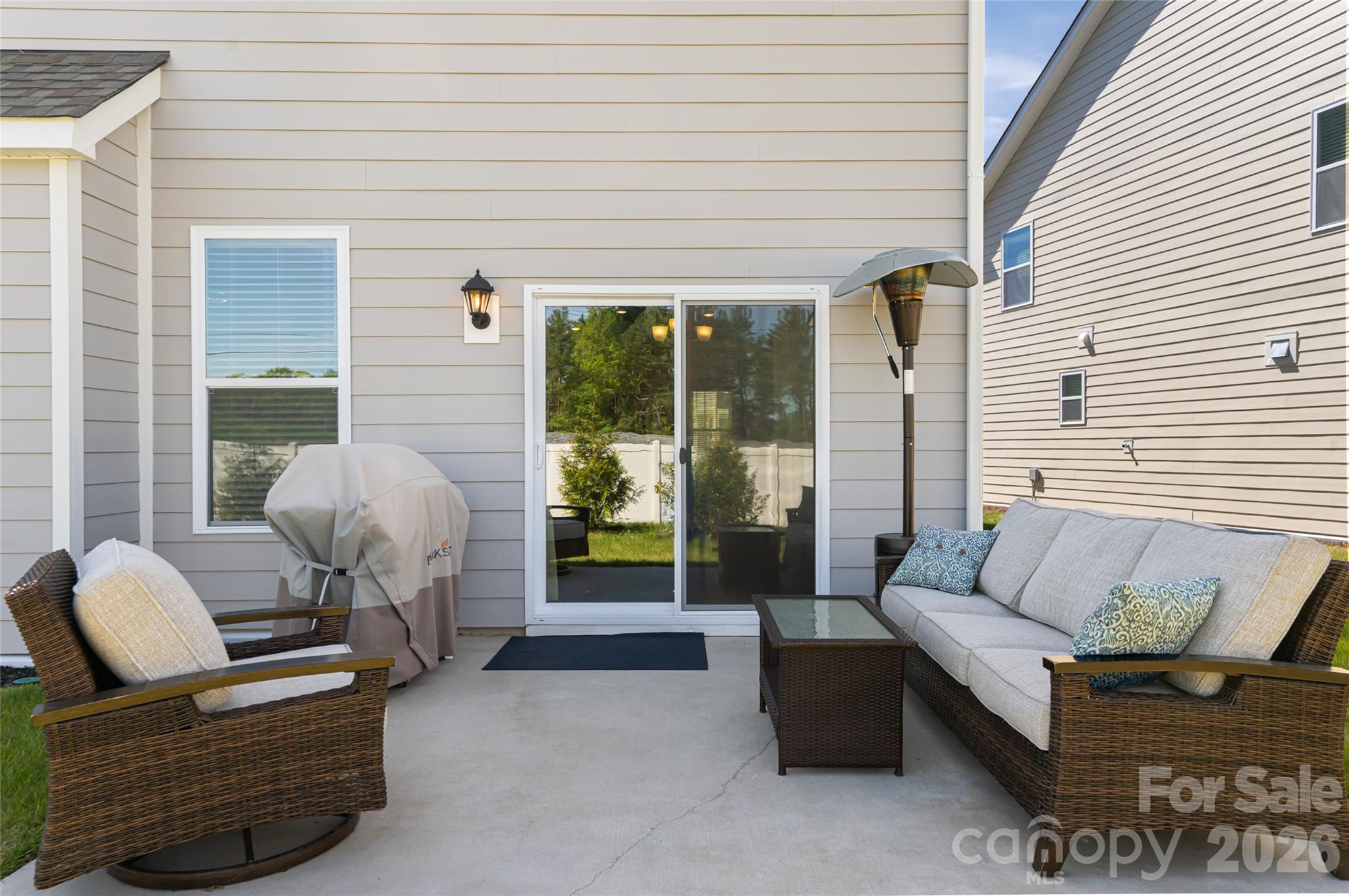 615 Fox Cove Road — Hendersonville