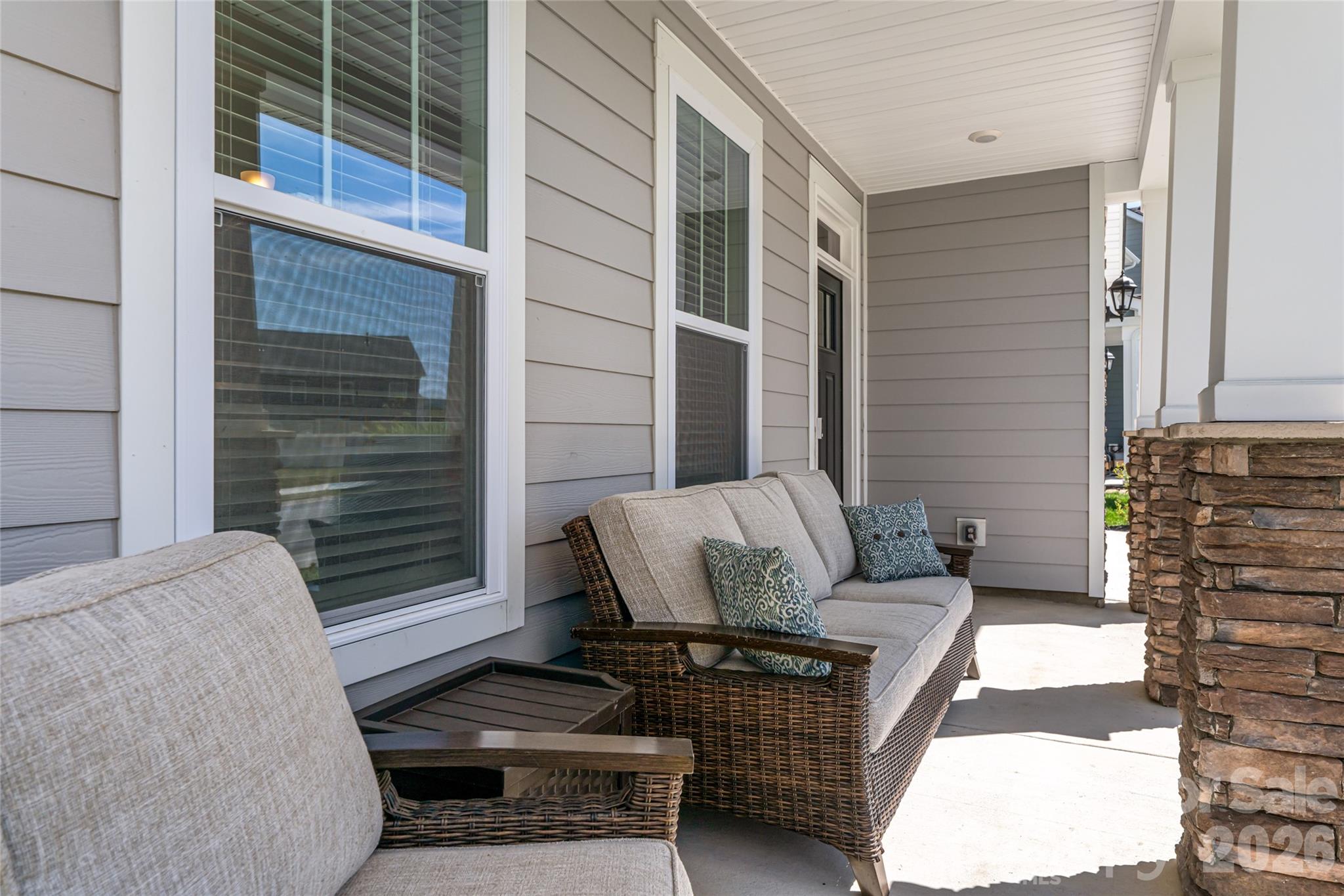 615 Fox Cove Road — Hendersonville