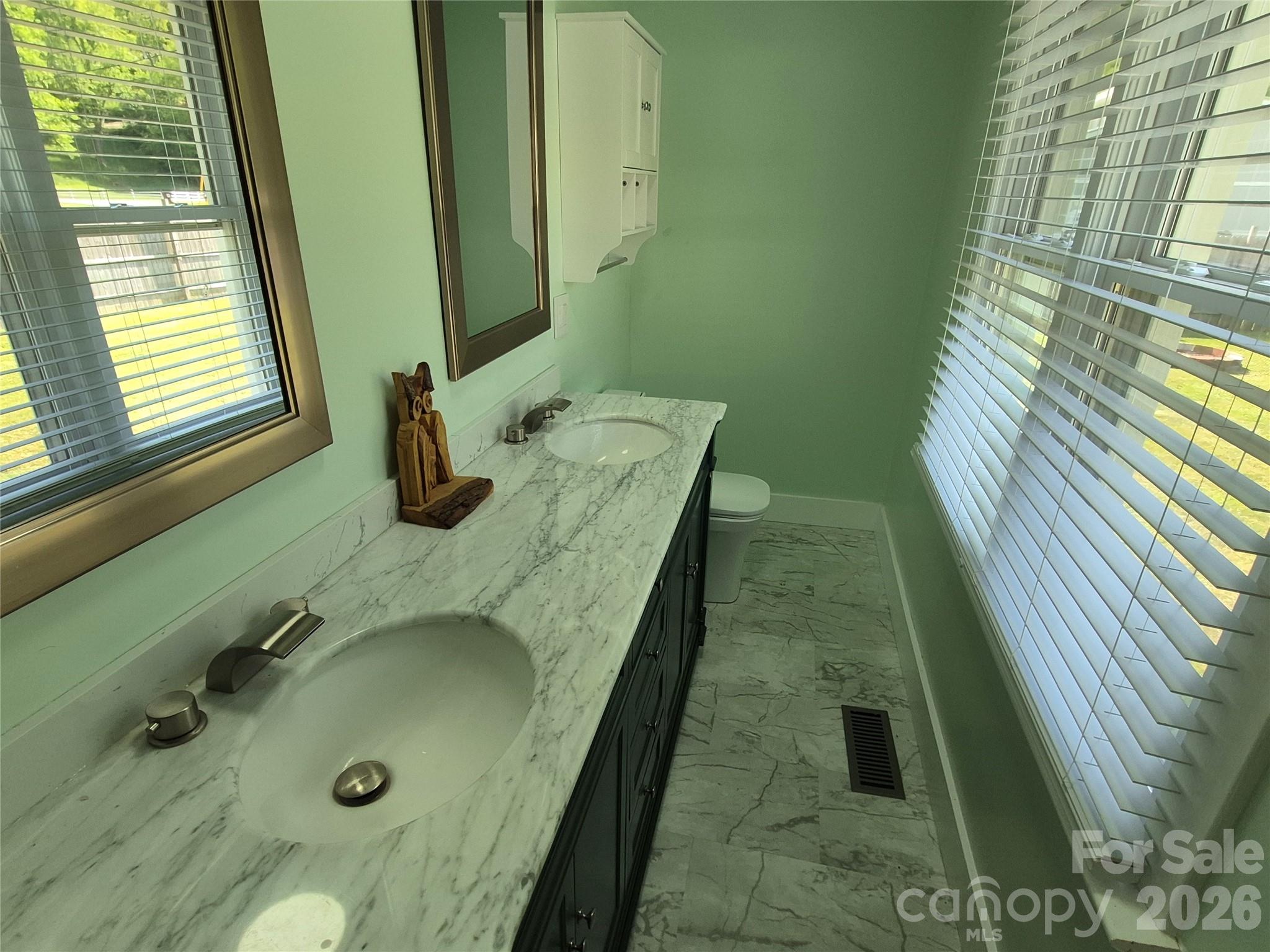 5 Gibson Drive — Maggie Valley