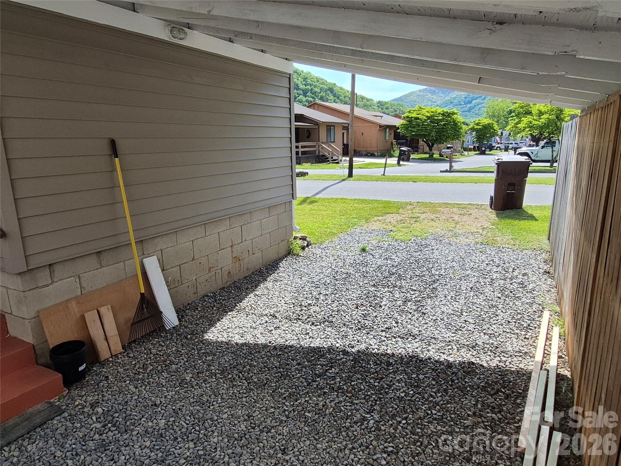 5 Gibson Drive — Maggie Valley