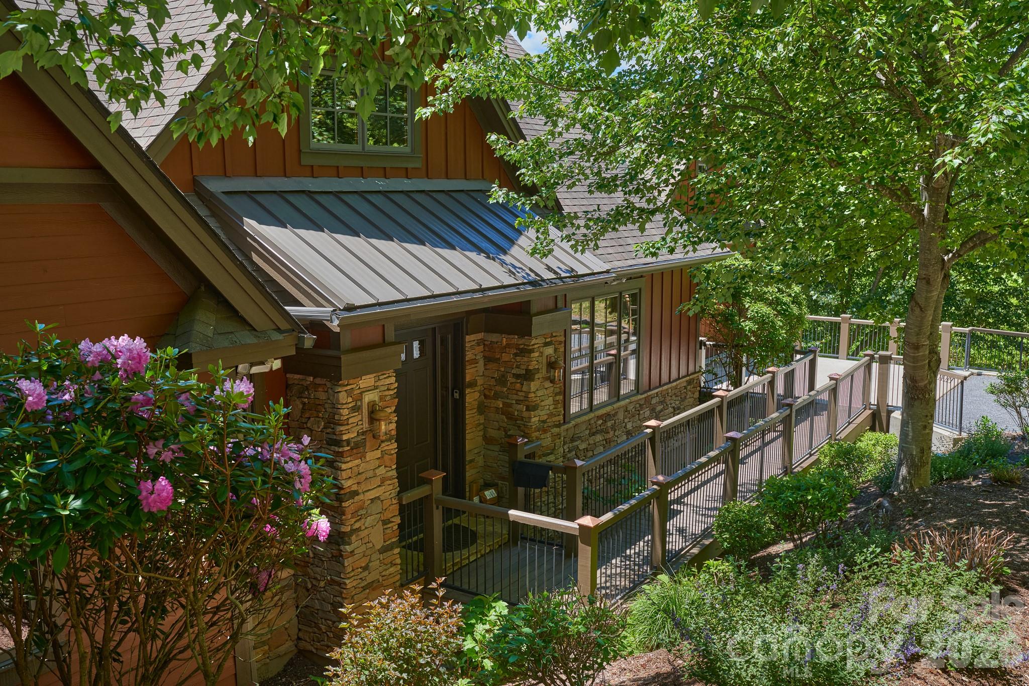 427 Spring Rock Road — Burnsville