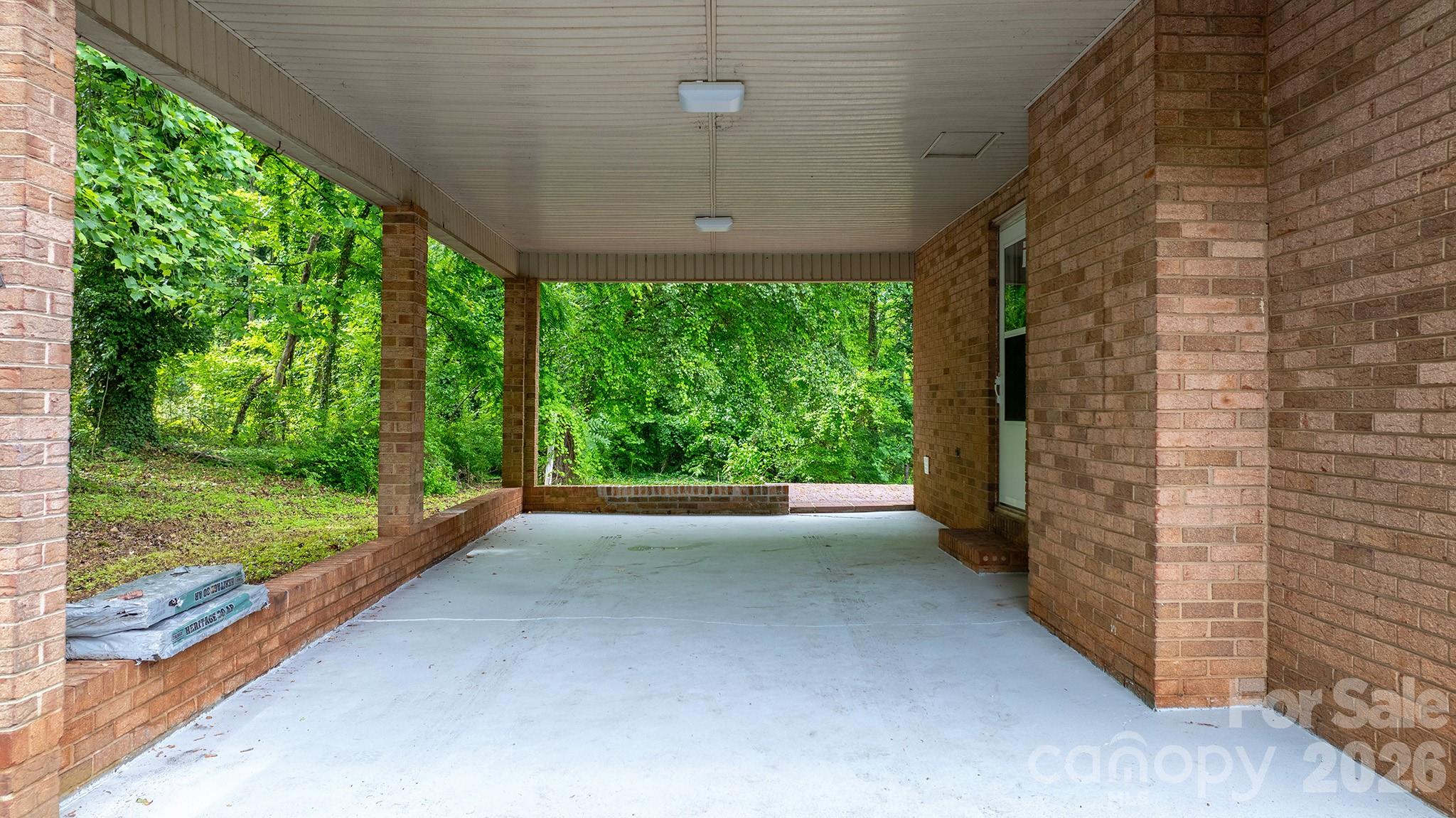 1871 Crestview Drive — Newton