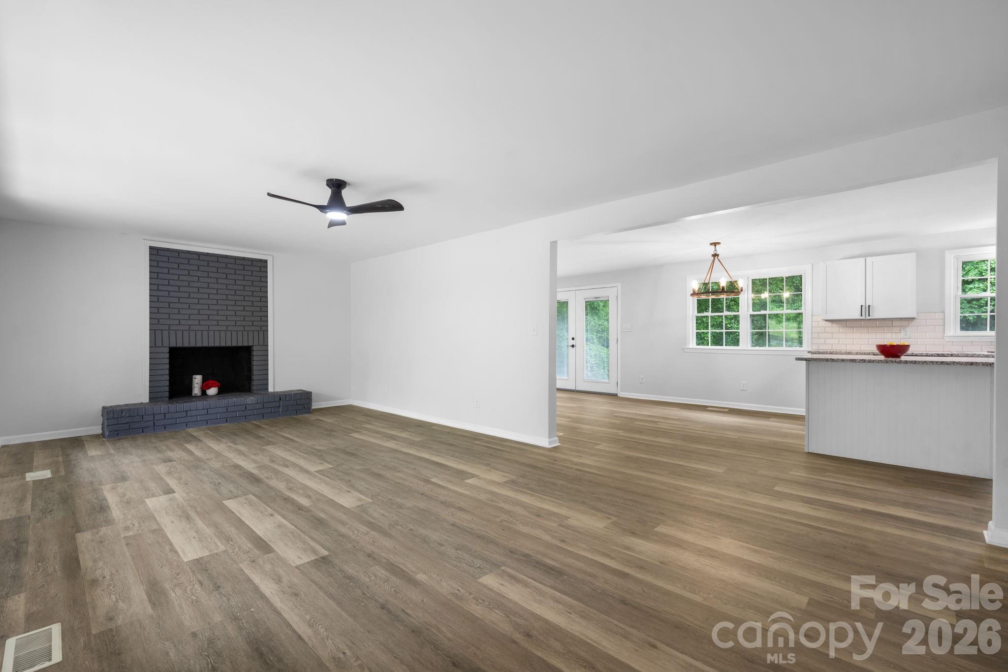 1871 Crestview Drive — Newton