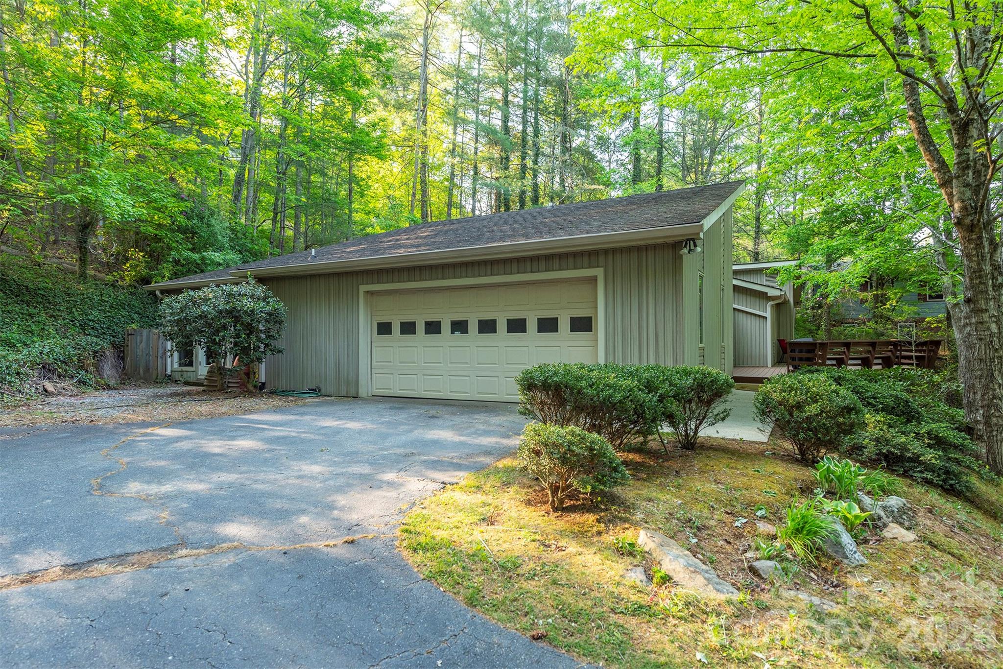 58 Ballantree Drive — Asheville