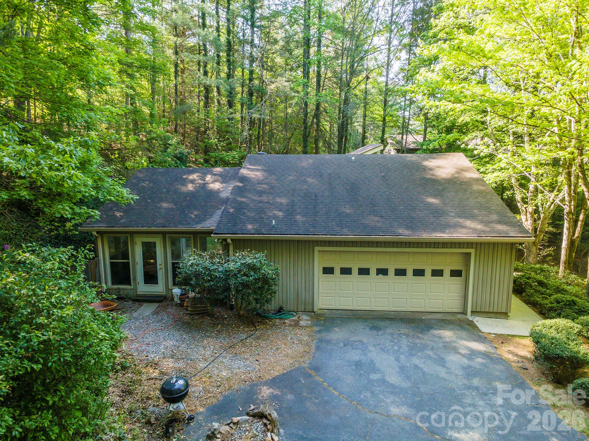58 Ballantree Drive — Asheville