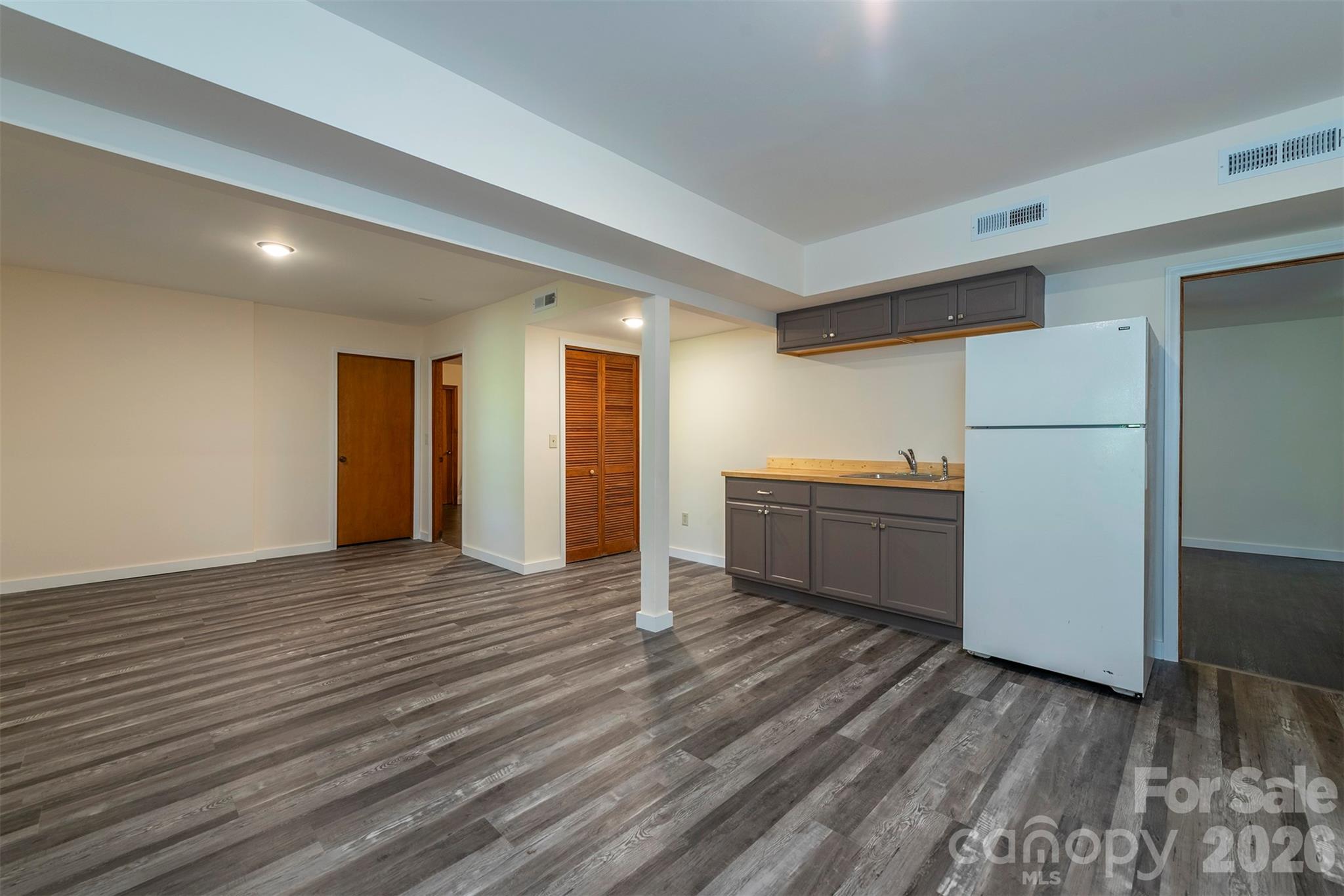 58 Ballantree Drive — Asheville