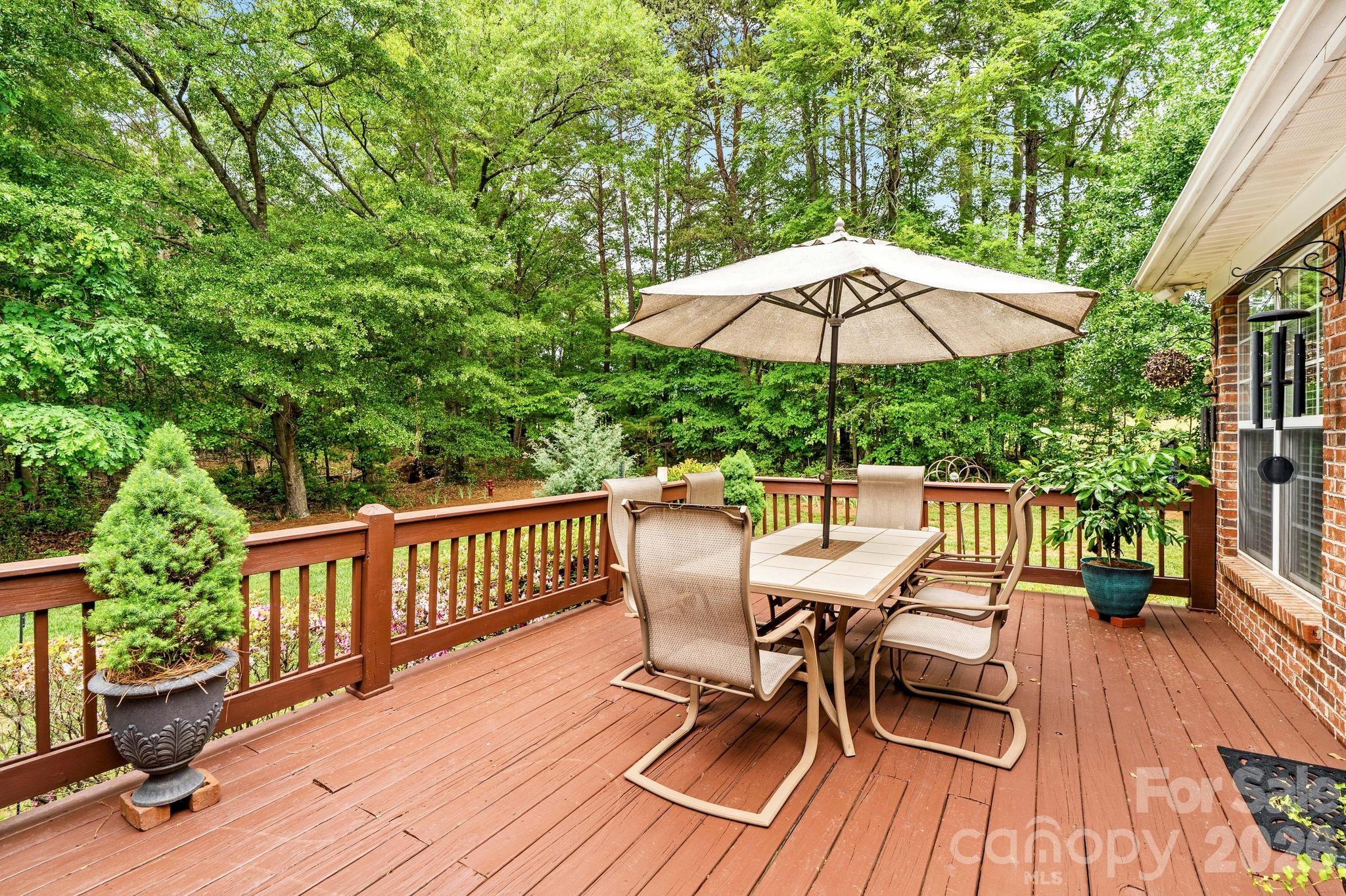 7767 St Andrews Lane — Stanley