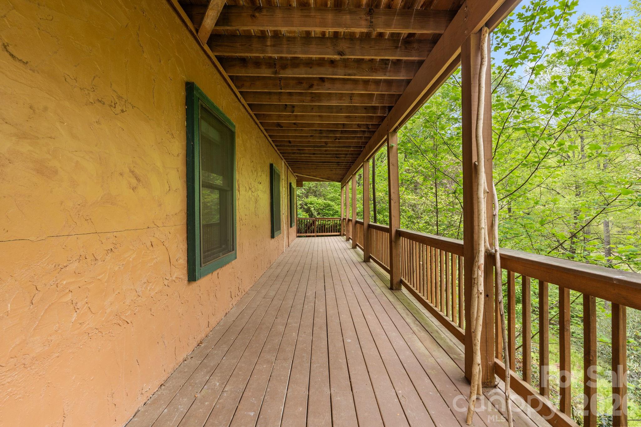 965 Winterstar Loop — Burnsville