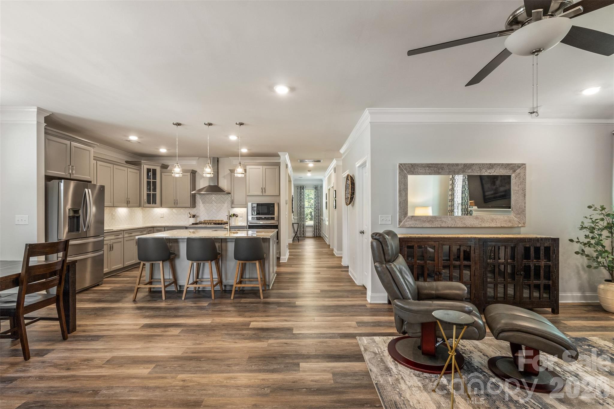 647 R L Stowe Road — Belmont