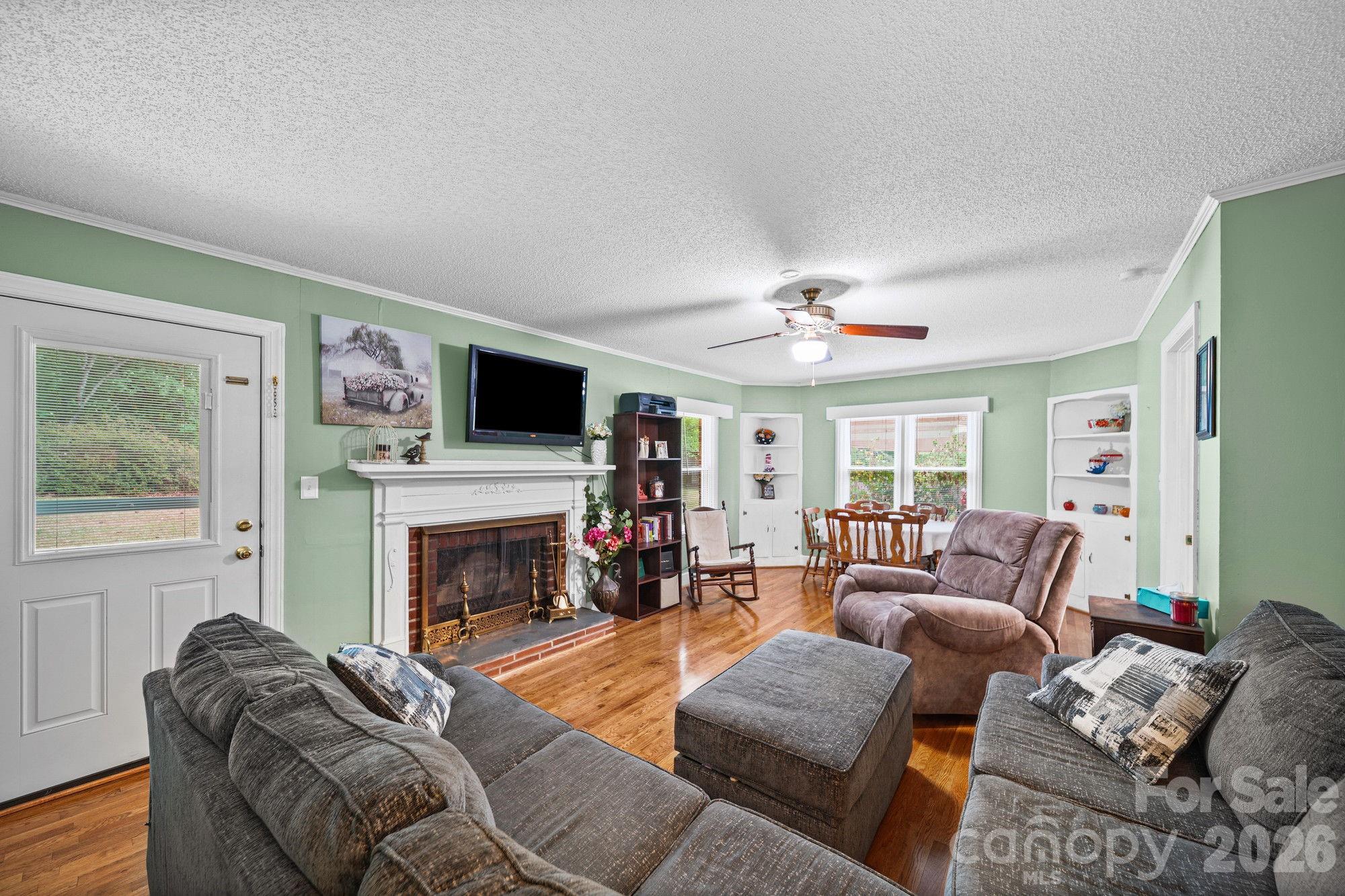 303 E Allenton Street — Mount Gilead