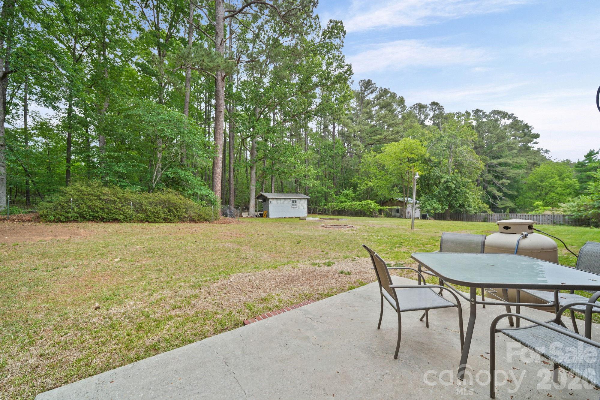 303 E Allenton Street — Mount Gilead