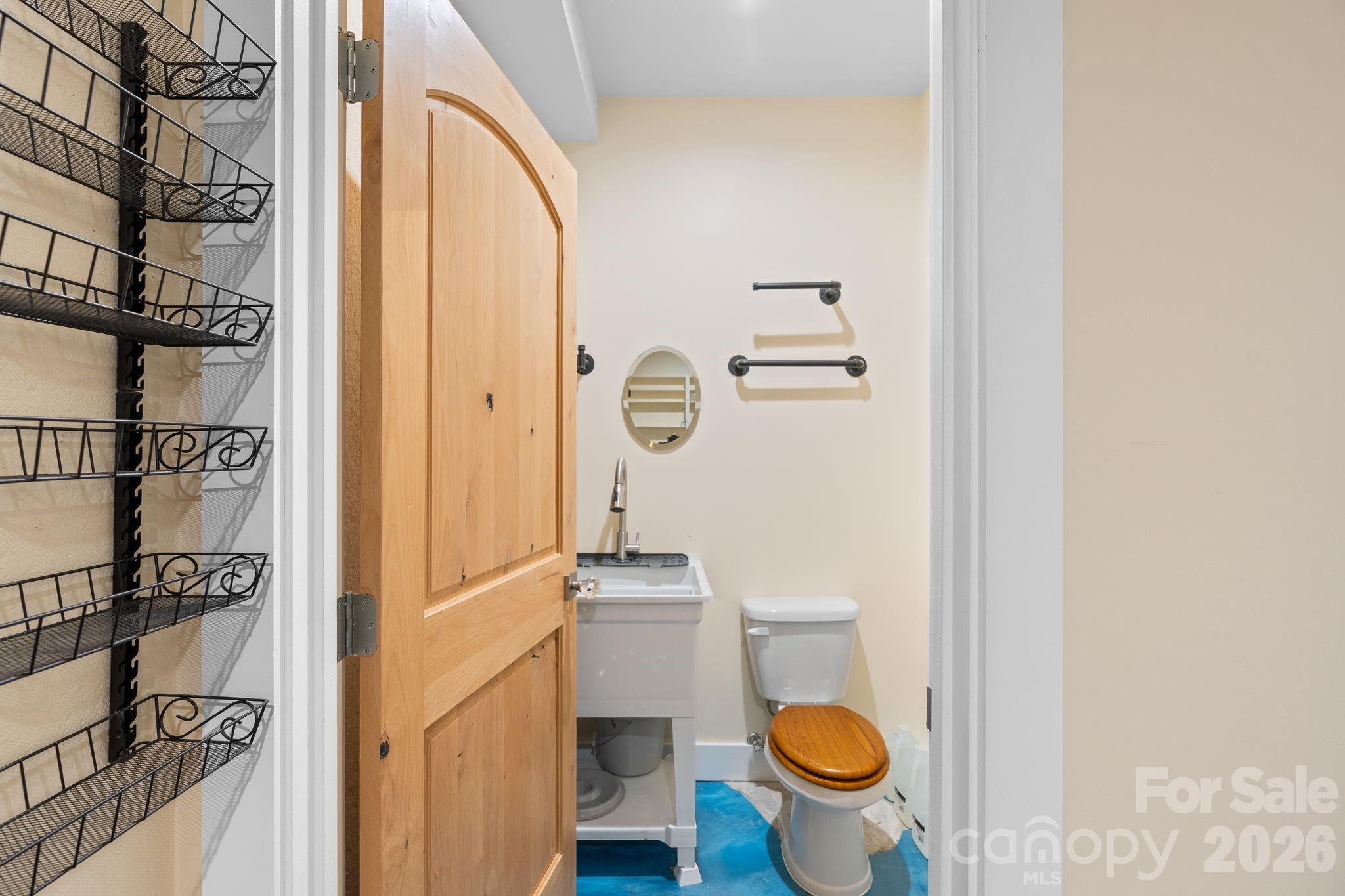 34 Rose Creek Road — Leicester