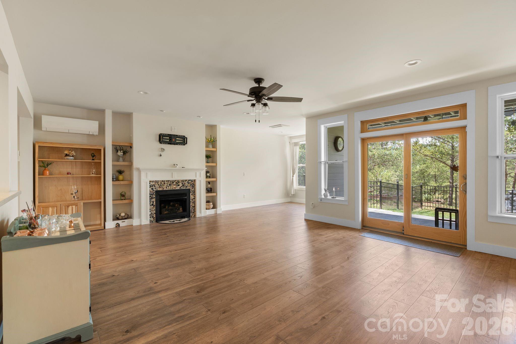 34 Rose Creek Road — Leicester