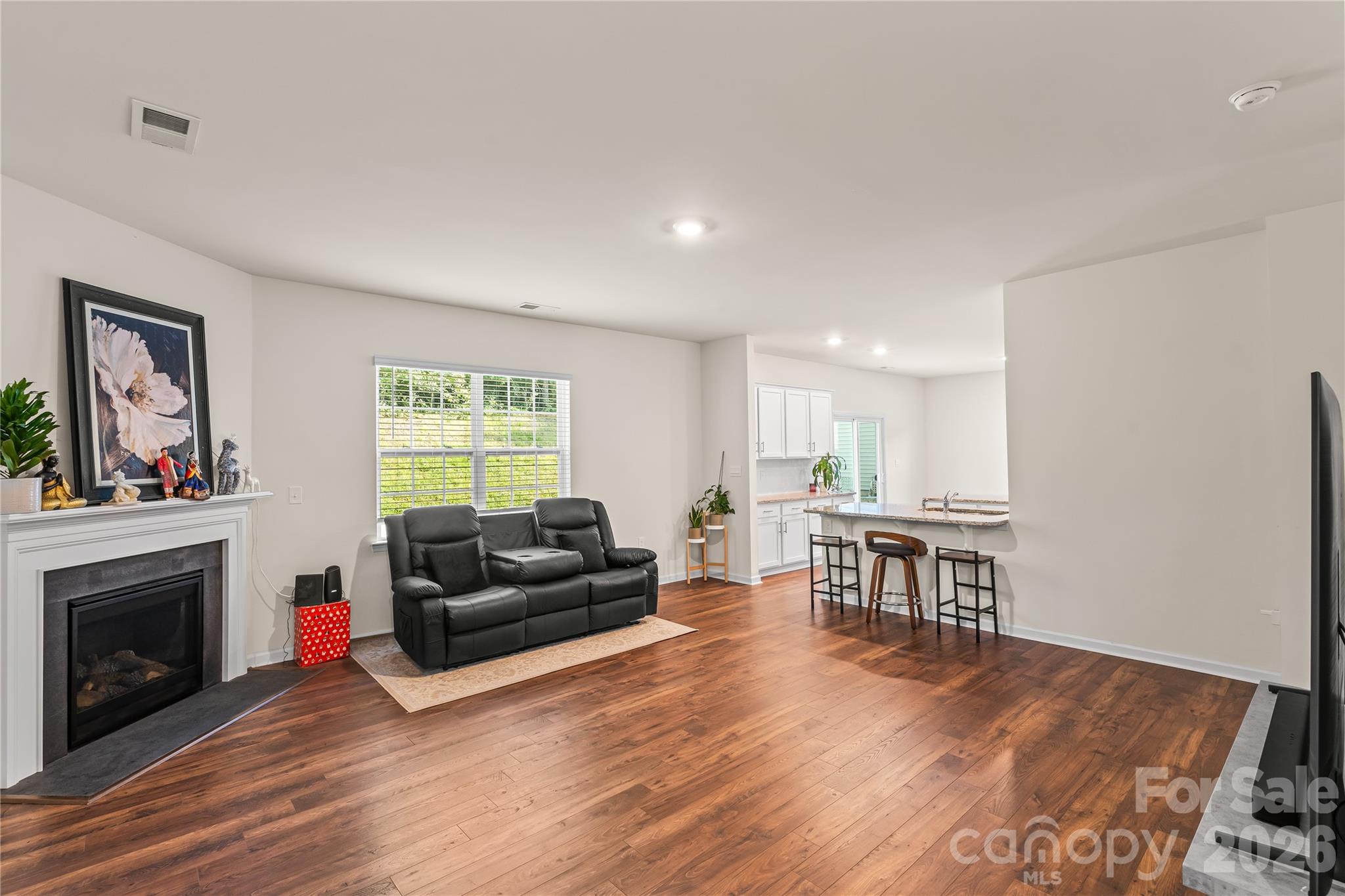 7128 Bandera Drive — Charlotte