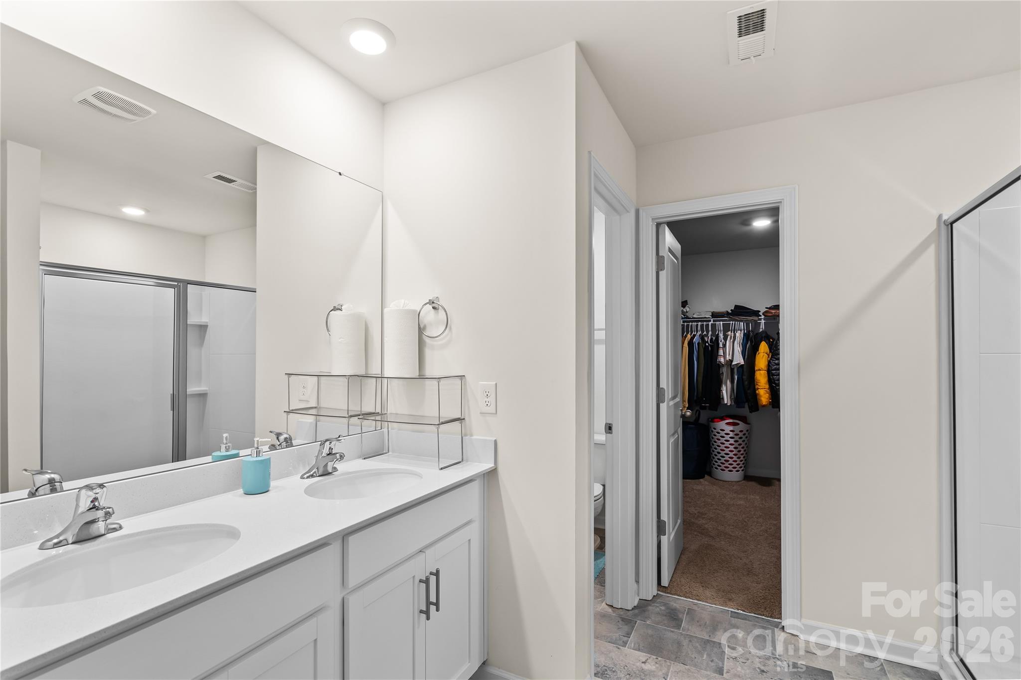 7128 Bandera Drive — Charlotte