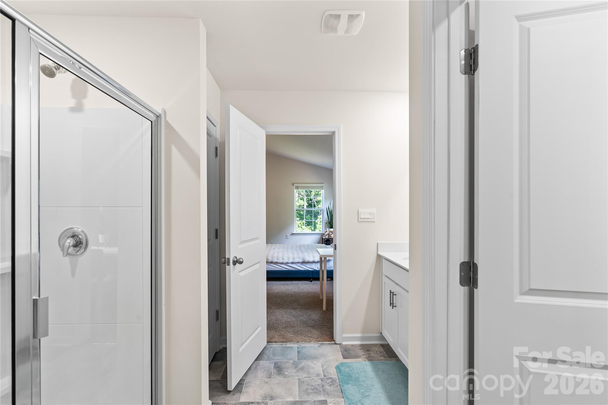 7128 Bandera Drive — Charlotte