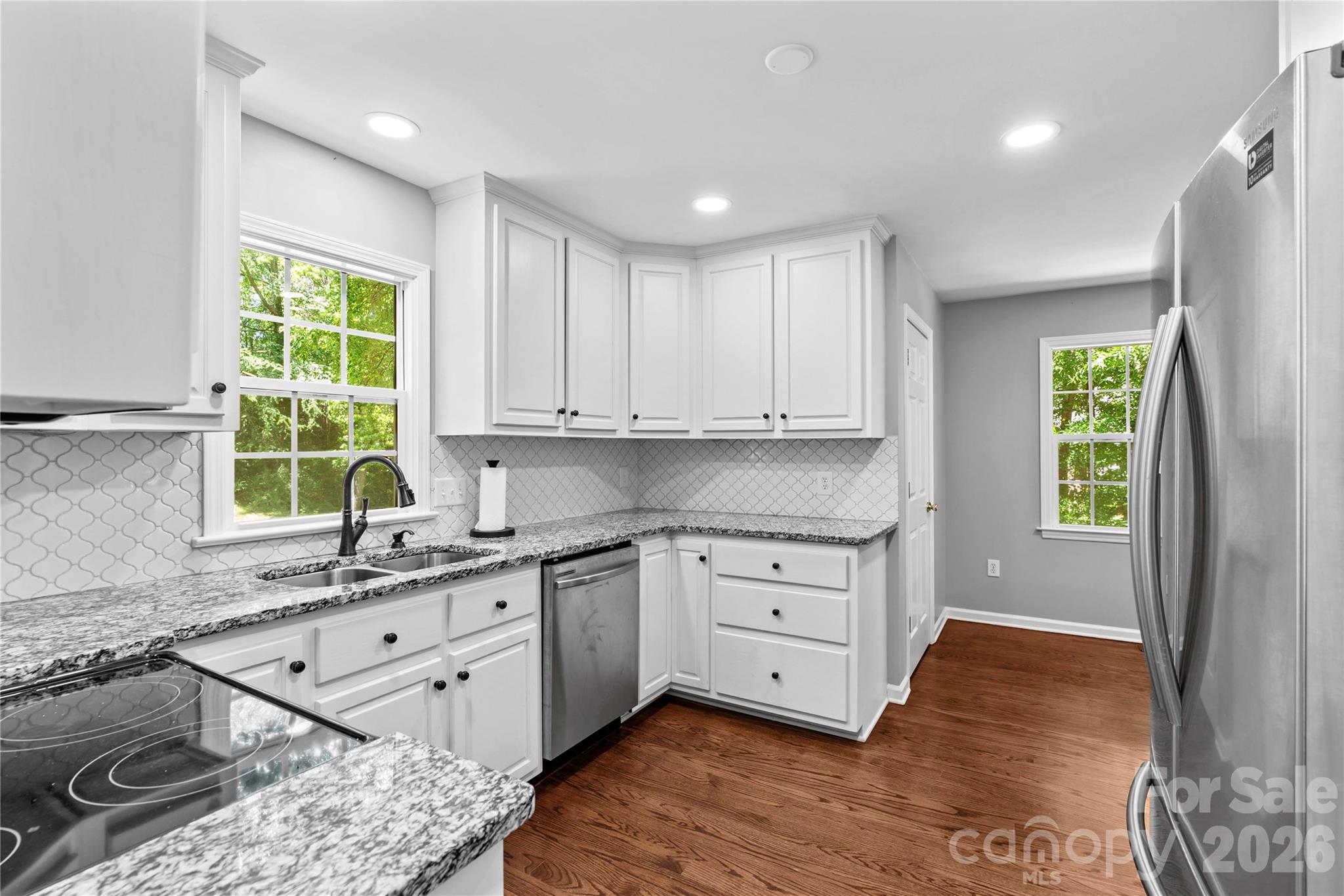 1904 Lorelei Court — Mount Pleasant