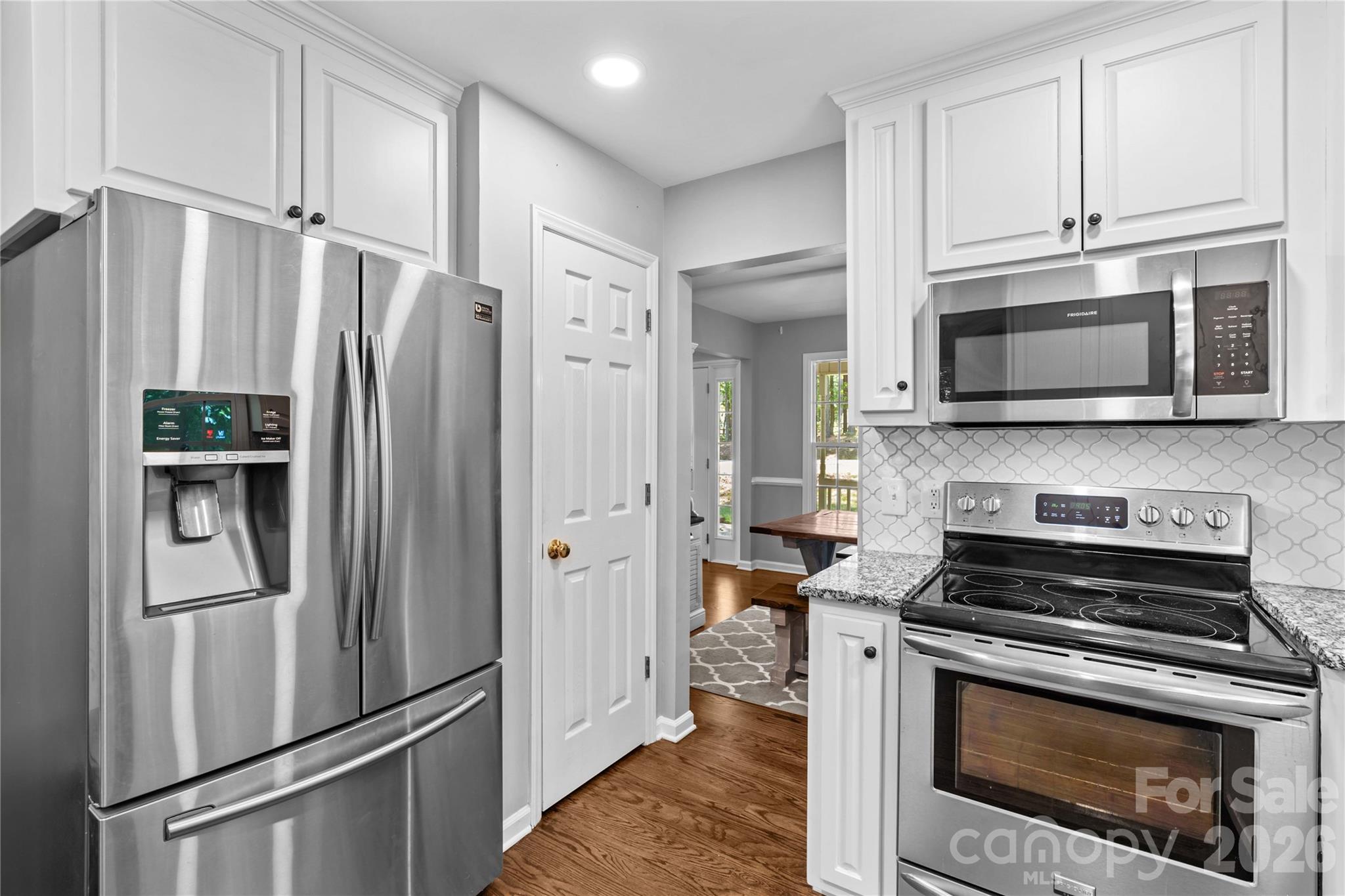 1904 Lorelei Court — Mount Pleasant