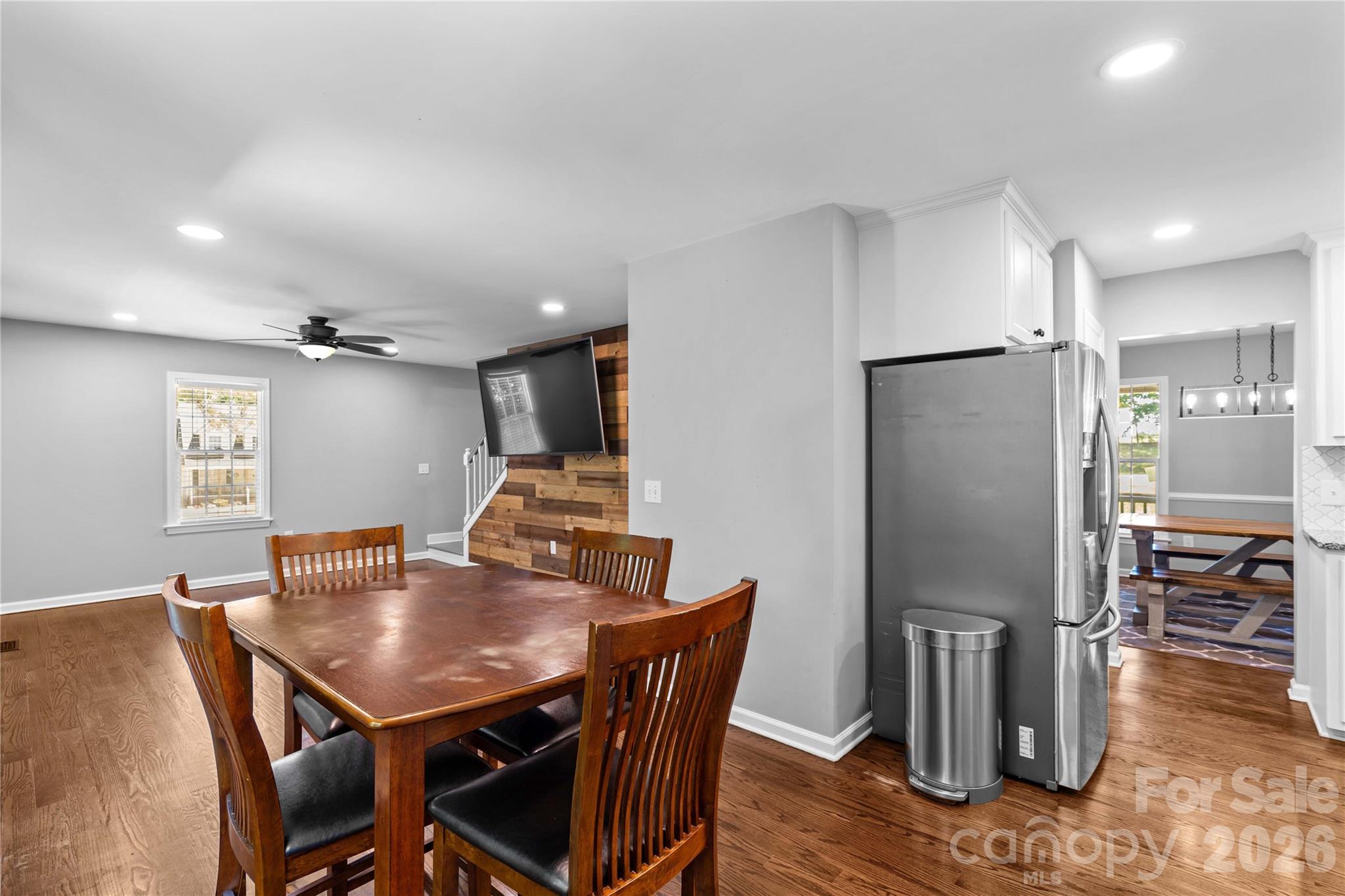 1904 Lorelei Court — Mount Pleasant