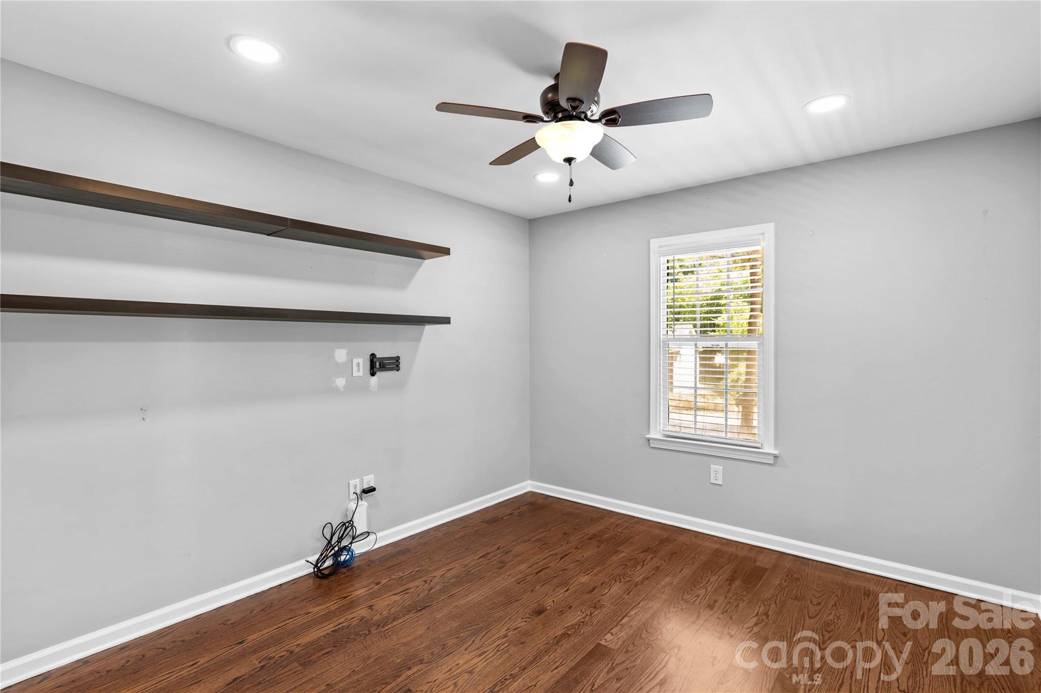 1904 Lorelei Court — Mount Pleasant