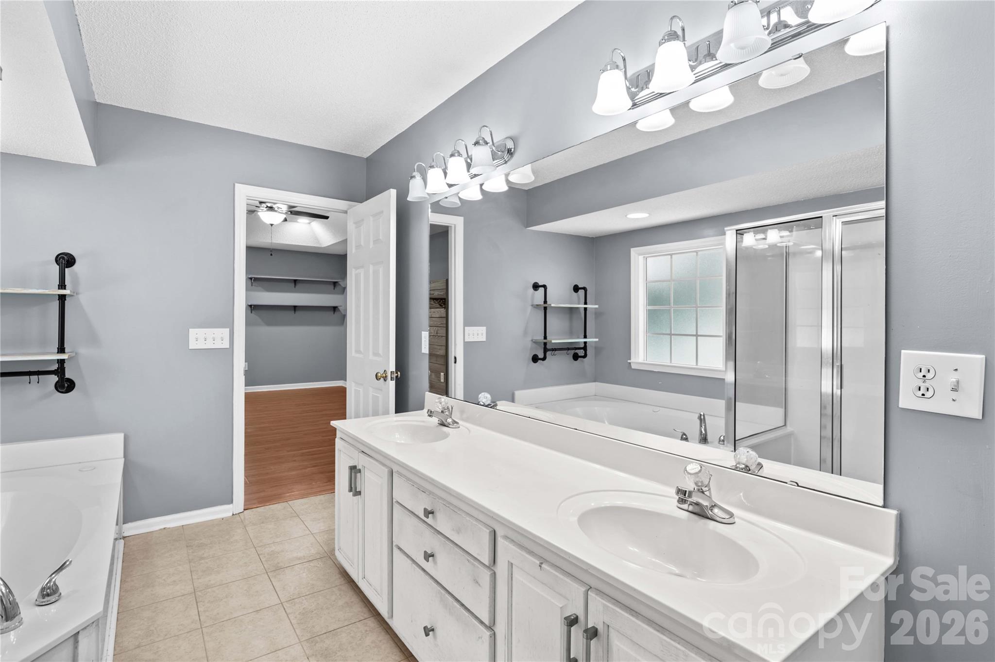 1904 Lorelei Court — Mount Pleasant