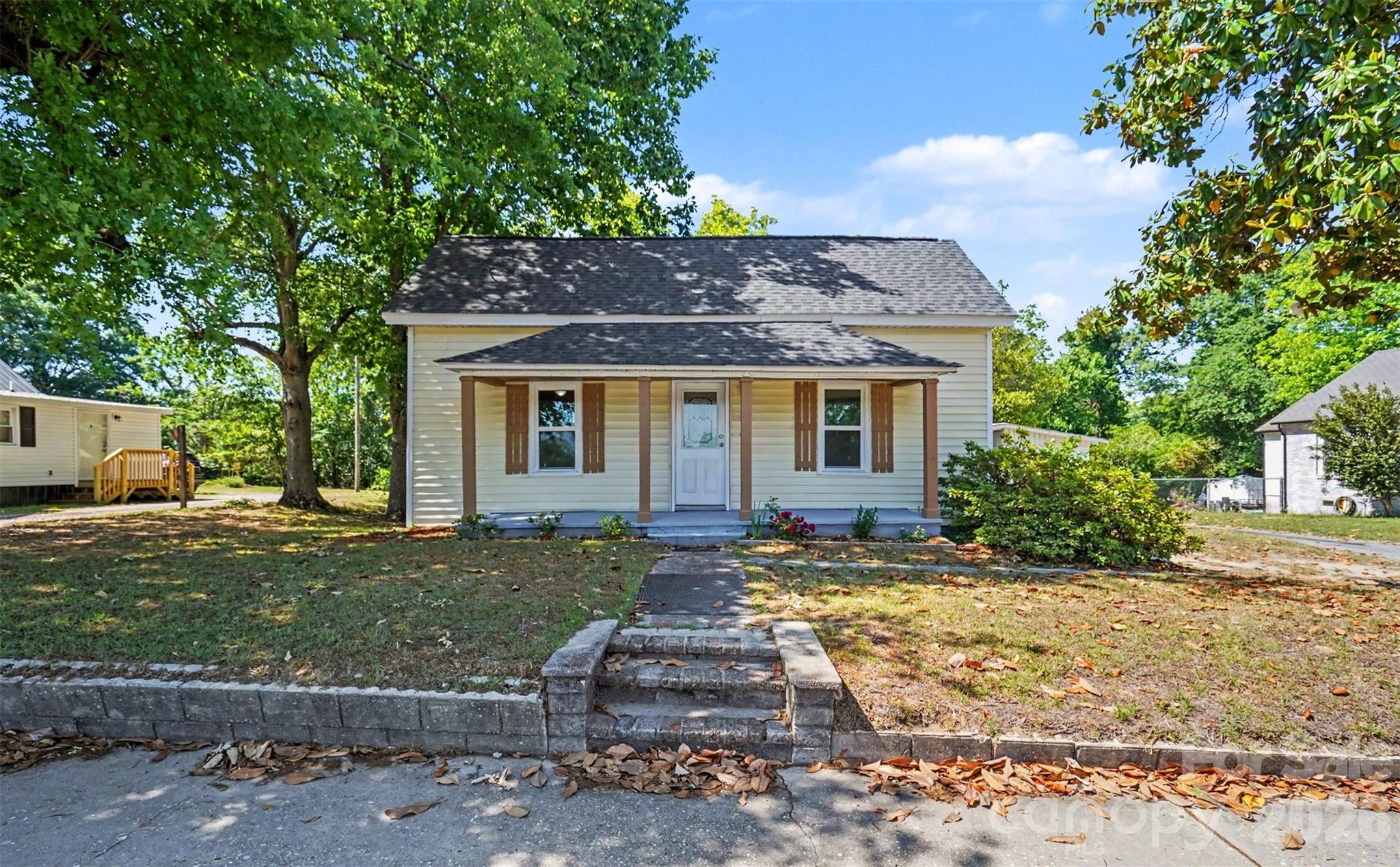 503 E McGregor Street — Pageland