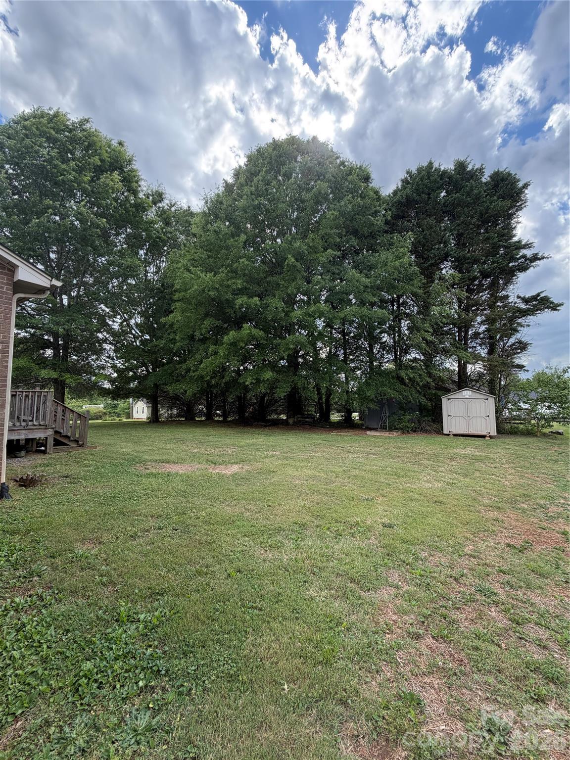 4445 Sulphur Springs Road NE — Hickory