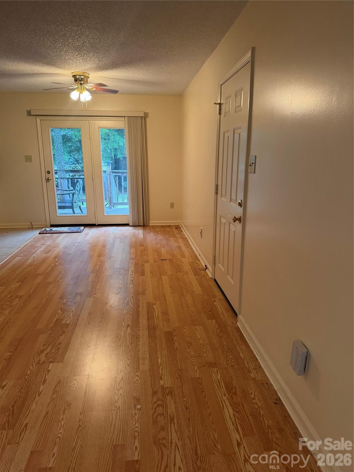 4445 Sulphur Springs Road NE — Hickory