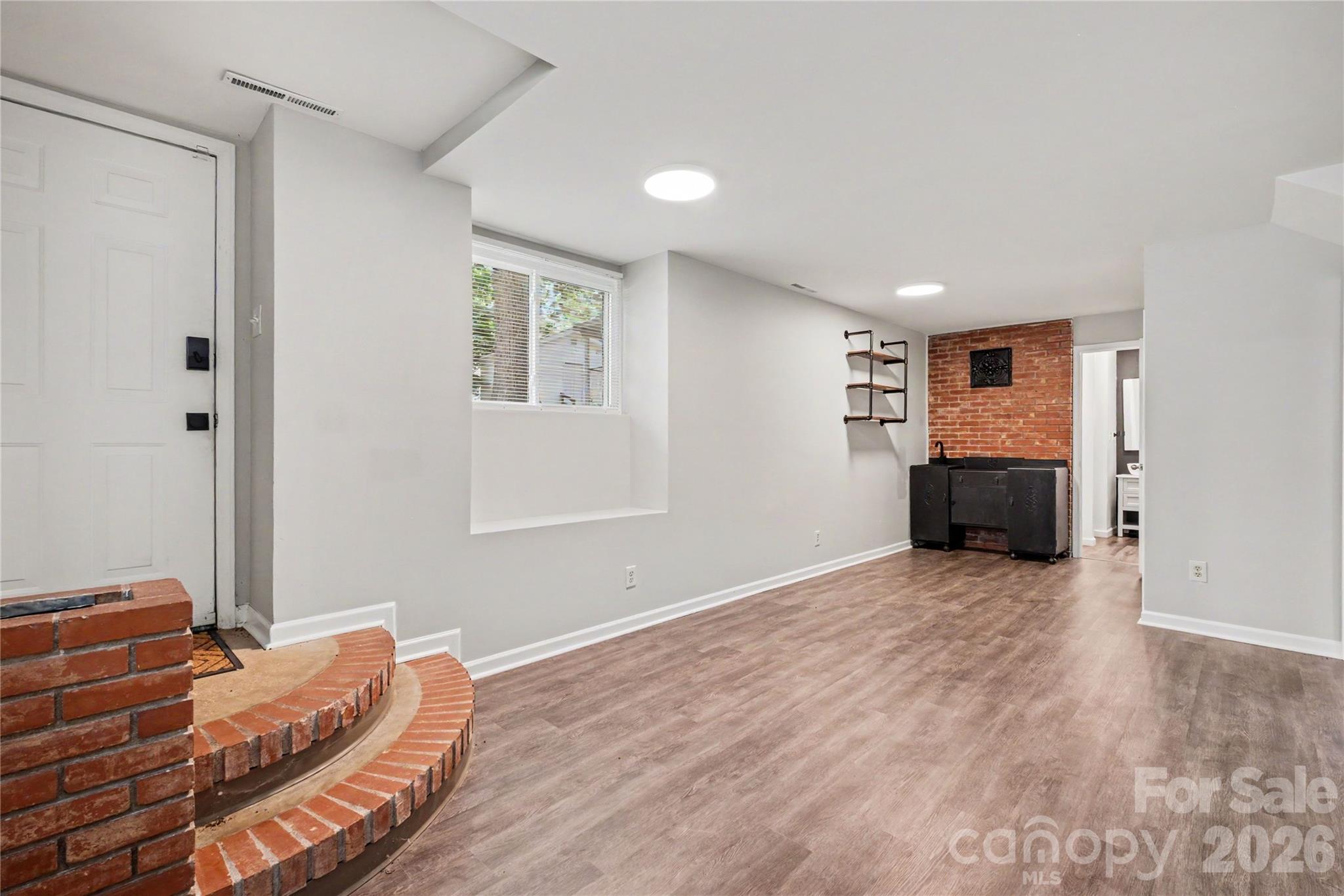 3231 Eastwood Drive — Charlotte
