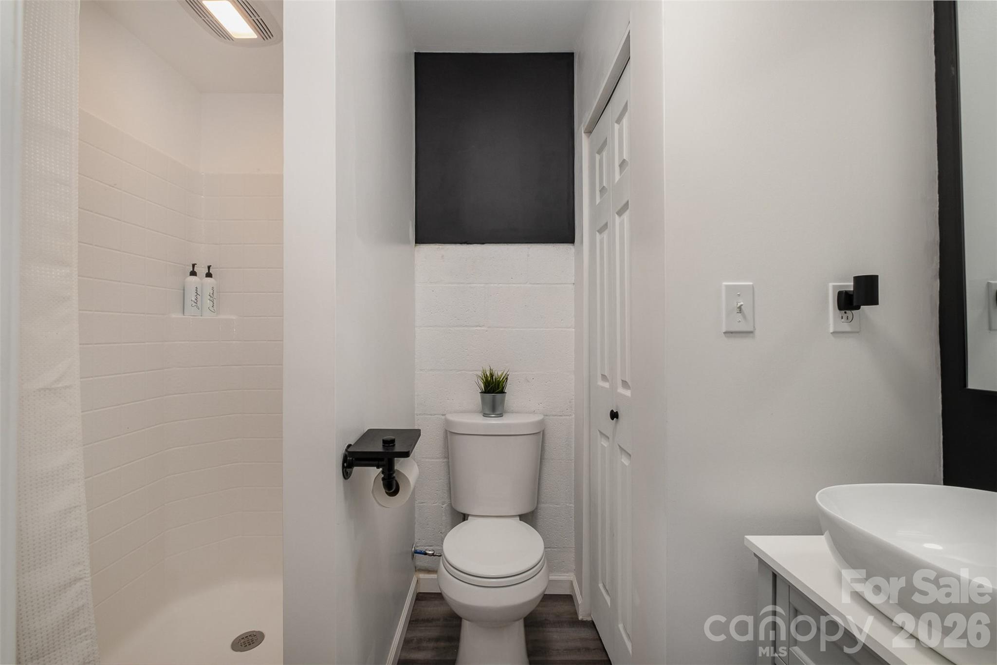 3231 Eastwood Drive — Charlotte