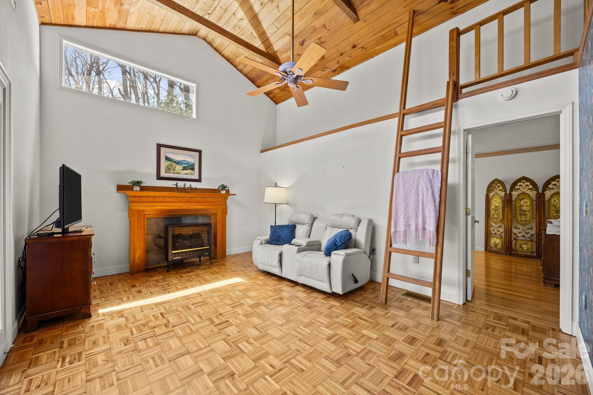 63 Chestnut Forest Road — Fairview