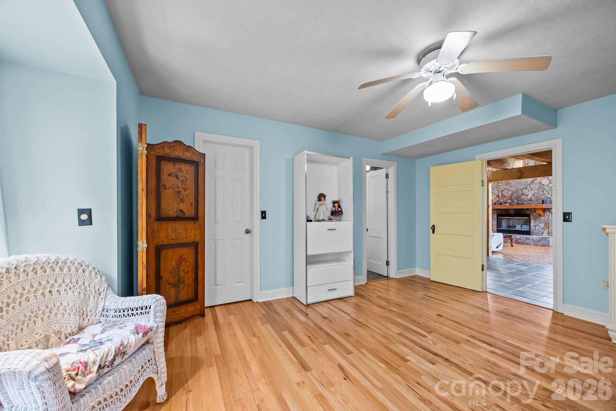 63 Chestnut Forest Road — Fairview