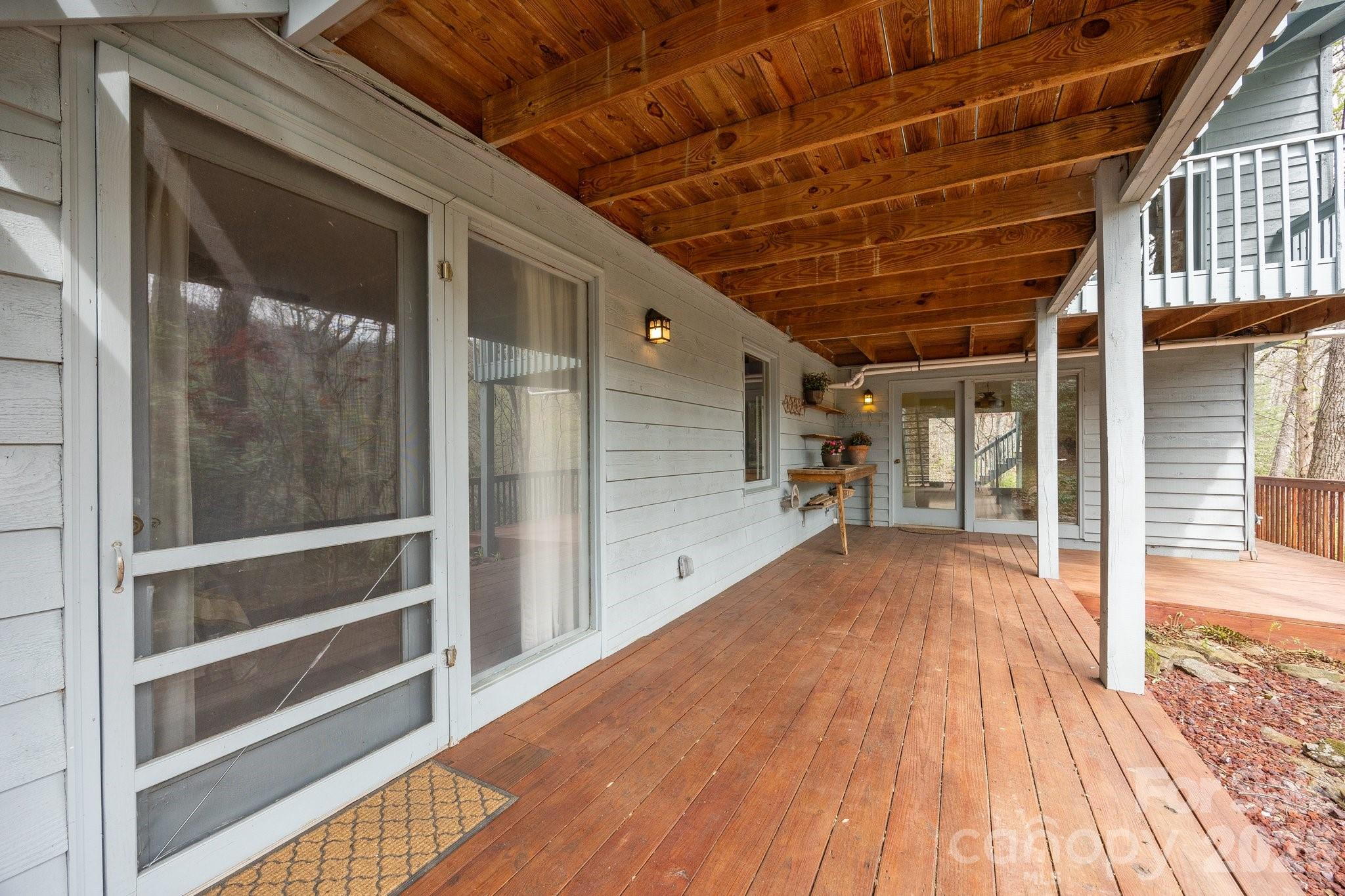 63 Chestnut Forest Road — Fairview