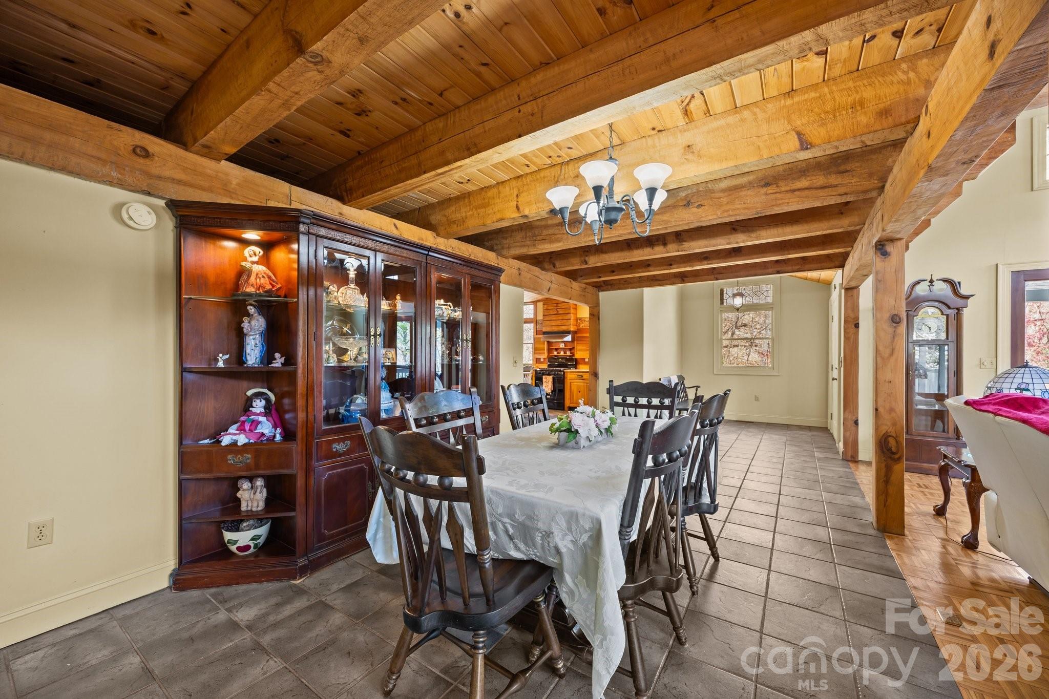 63 Chestnut Forest Road — Fairview