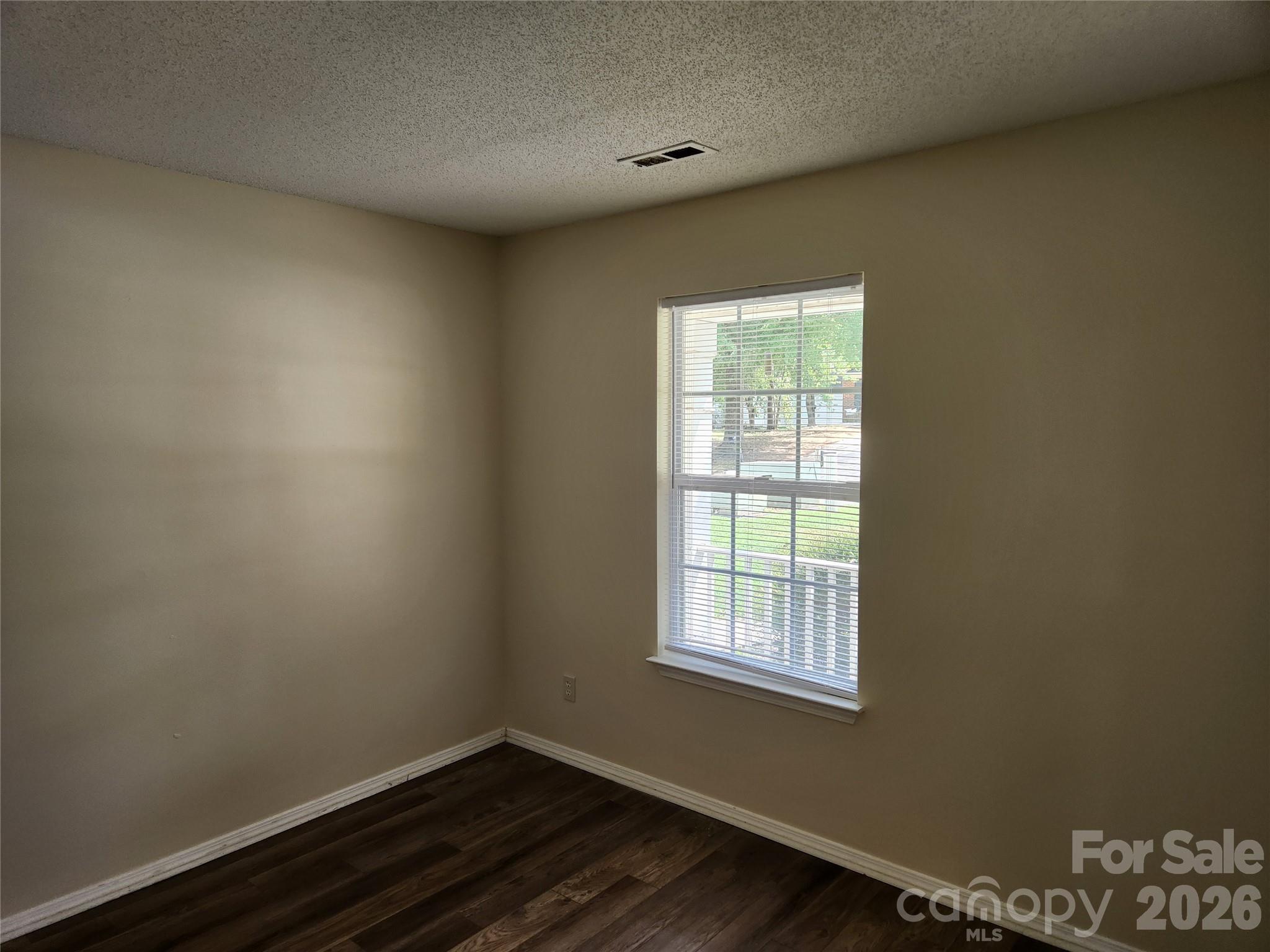3077 Champion Lane SW — Concord