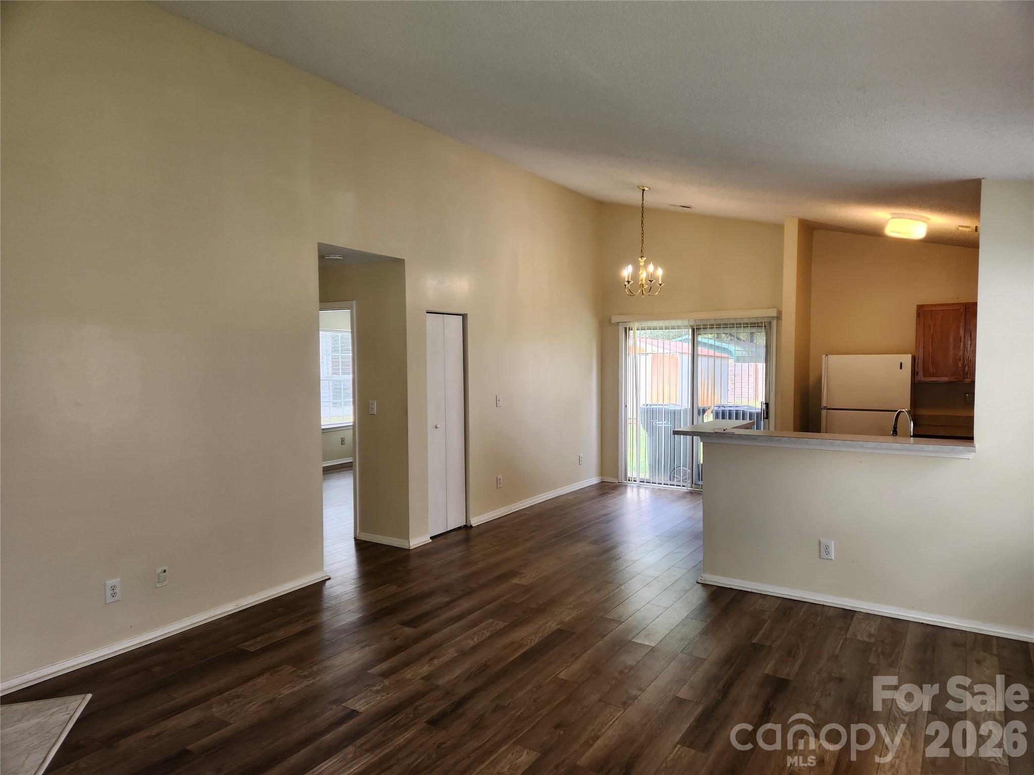 3077 Champion Lane SW — Concord