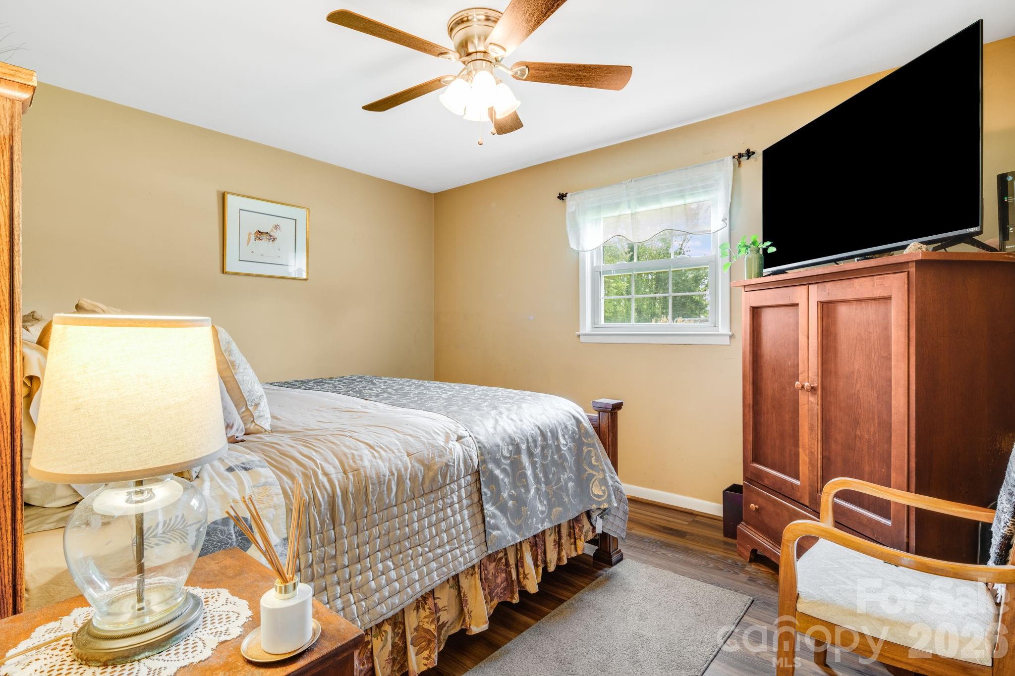 458 Beach Drive — Hendersonville