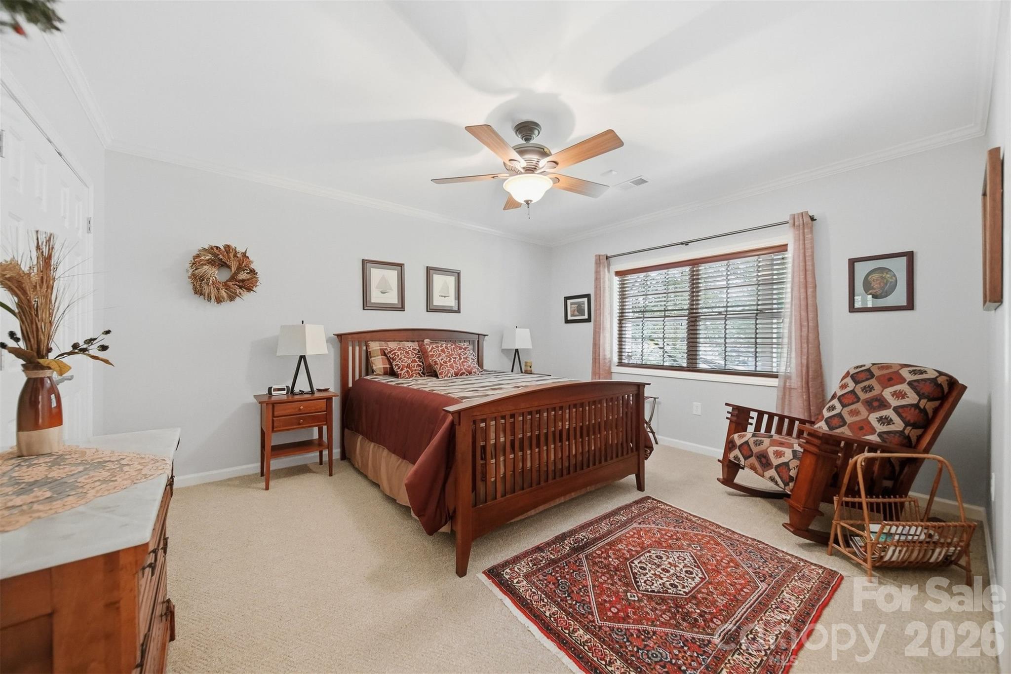 65 King Arthurs Court — Hickory