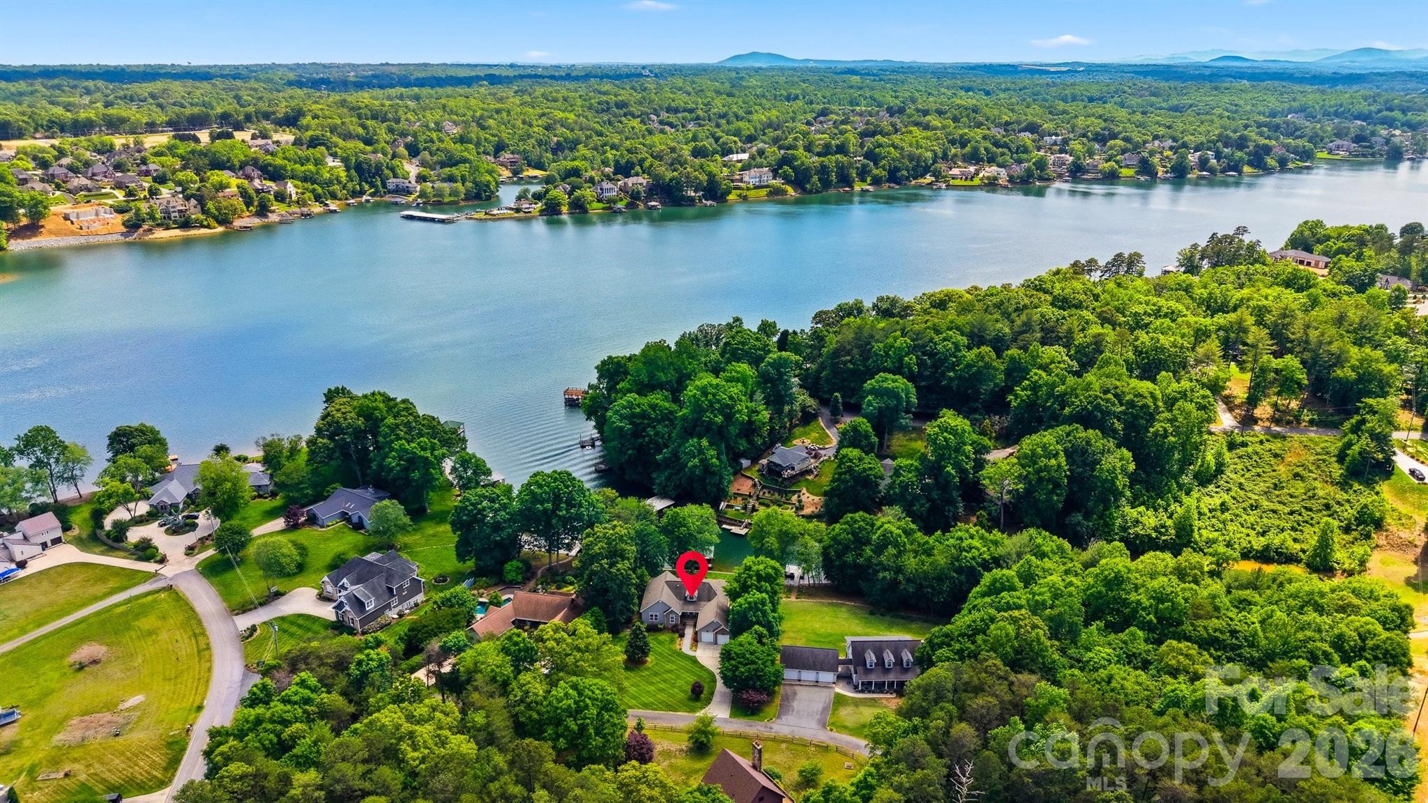 65 King Arthurs Court — Hickory