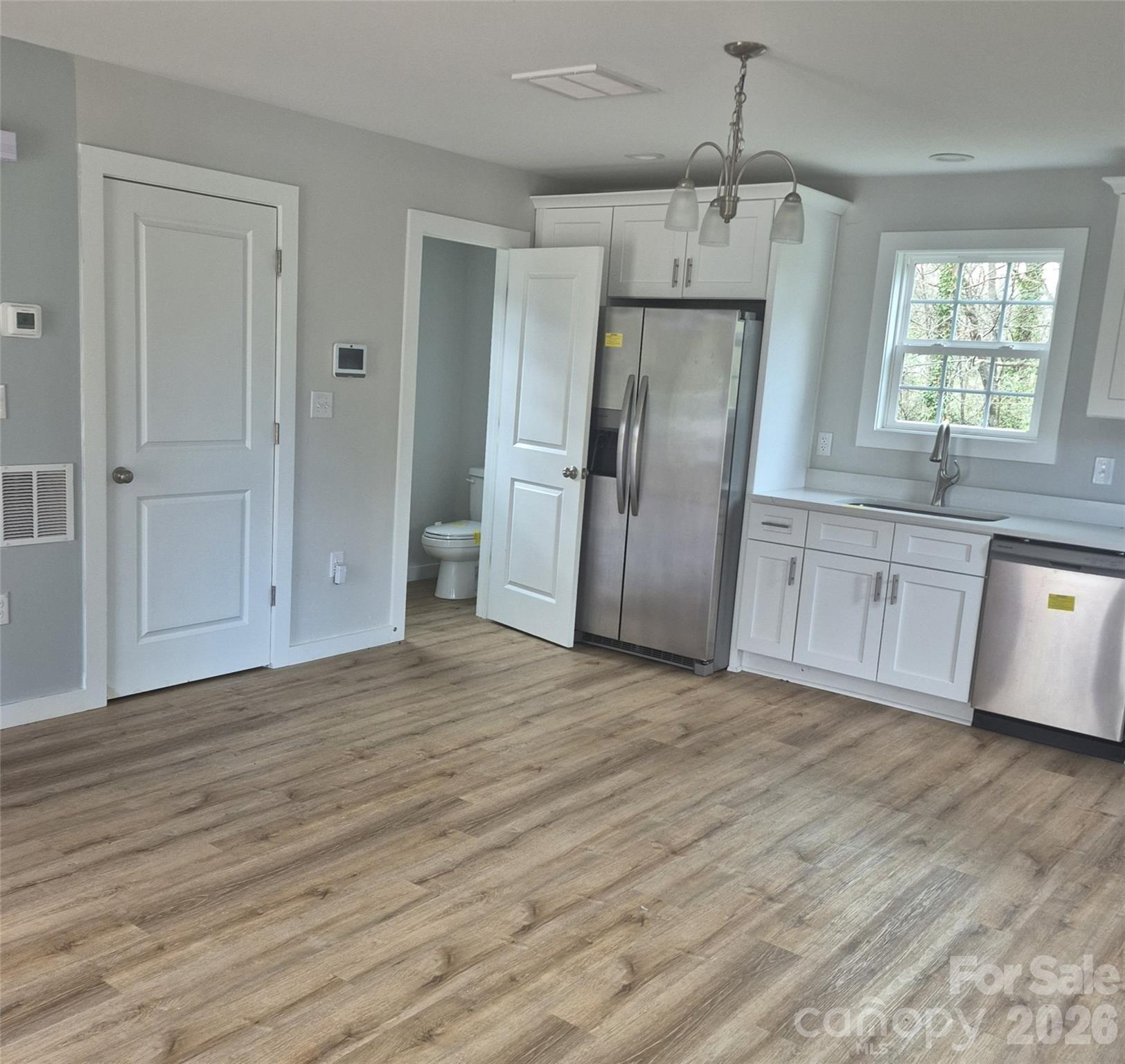 510 Kings Road — Shelby