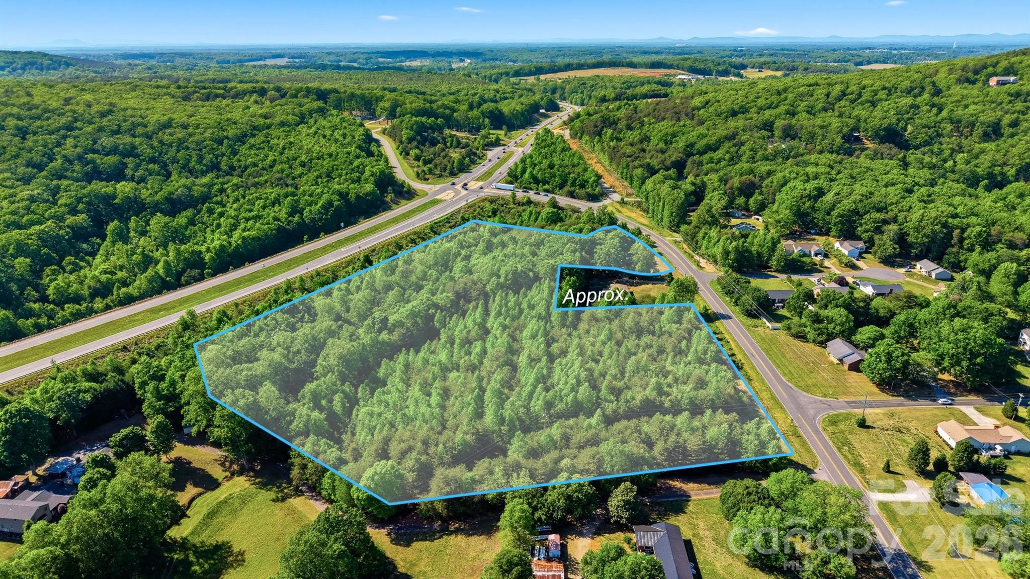 5429 S NC 16 Business Highway — Maiden