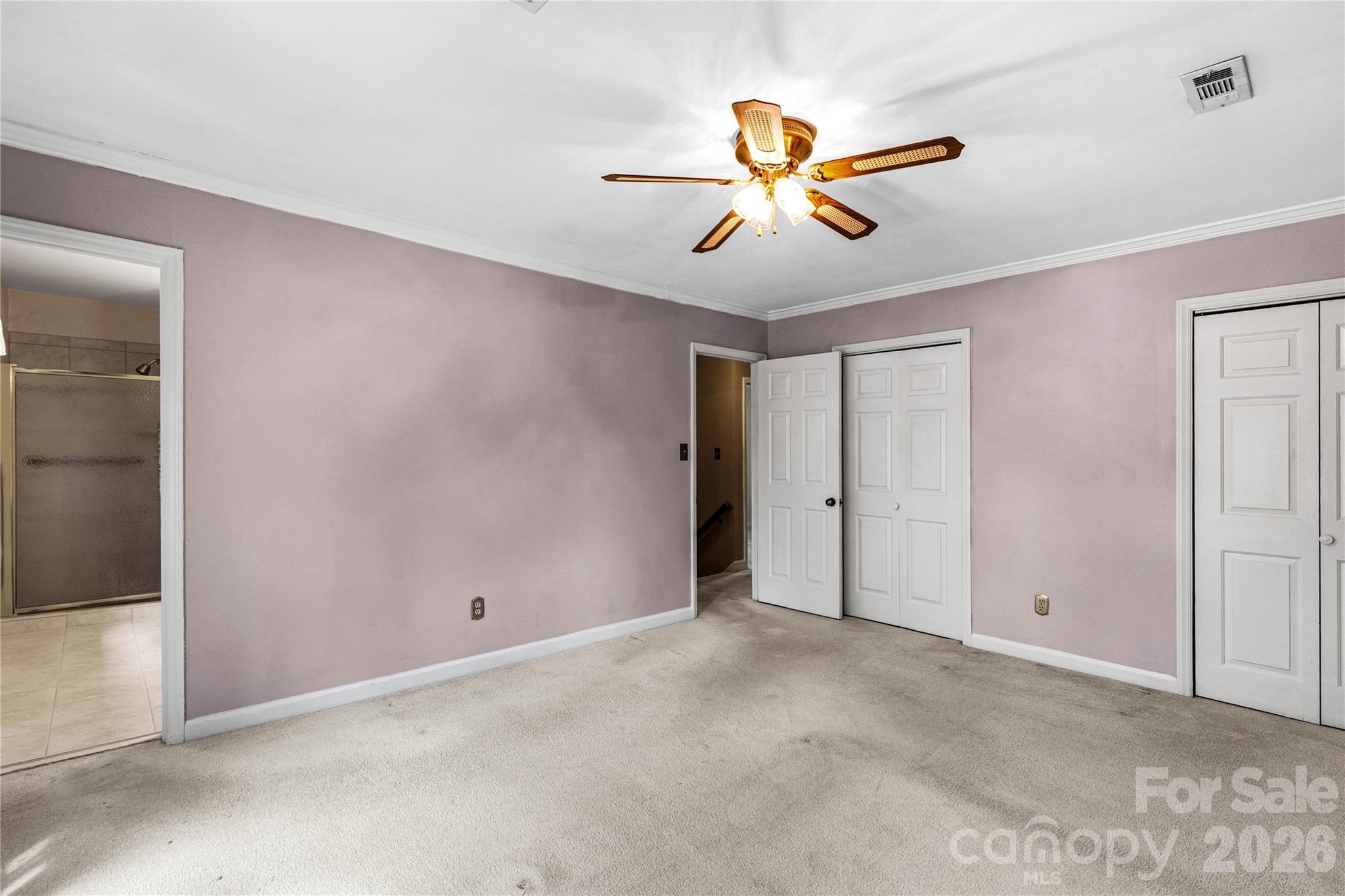 7201 Hopeton Road — Charlotte